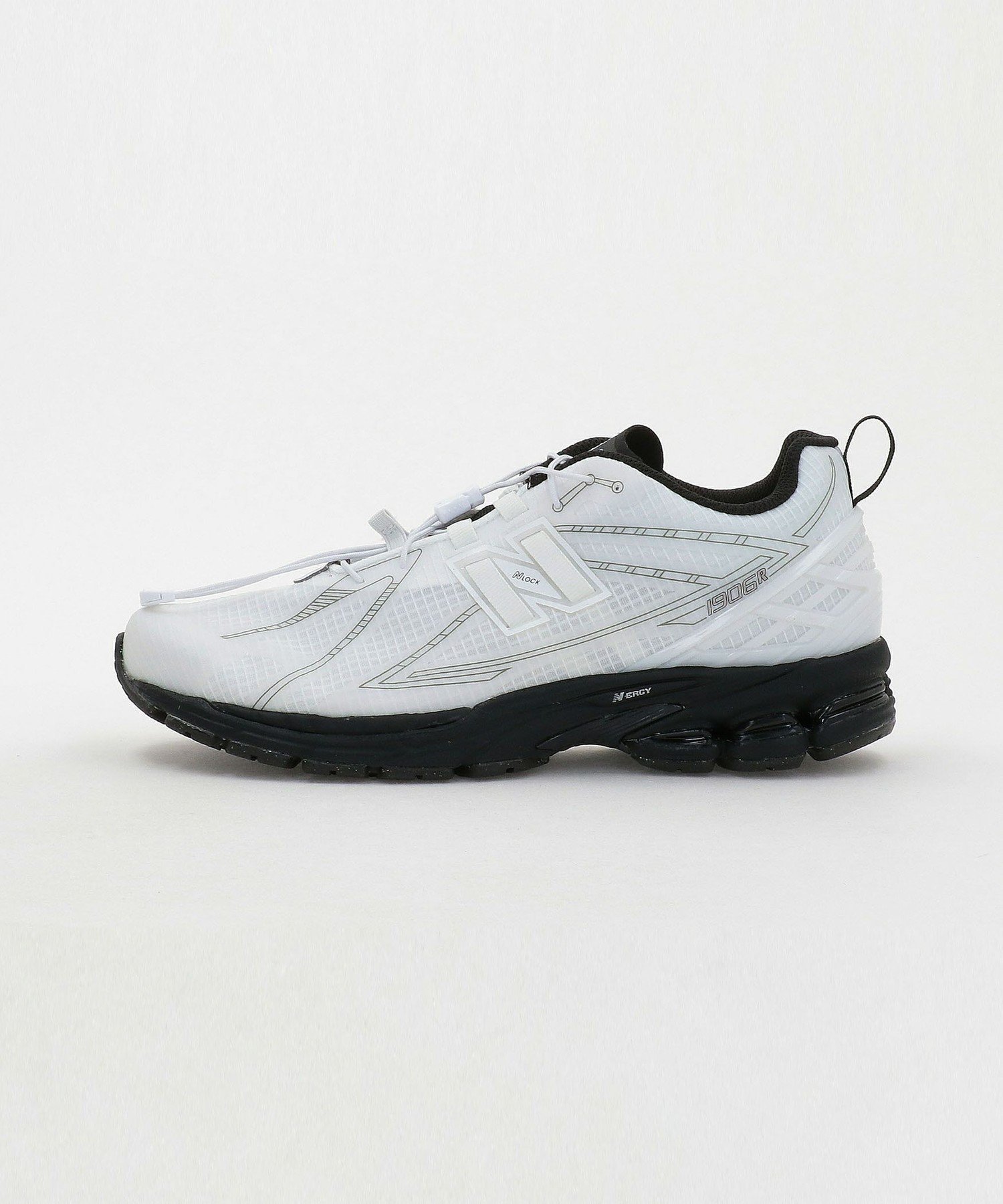 【ビューティ&ユース ユナイテッドアローズ/BEAUTY&YOUTH / UNITED ARROWS / MEN】のNew Balance U1906R スニーカー 人気、トレンドファッション・服の通販 founy(ファニー) ファッション Fashion メンズファッション Fashion for Men シューズ・靴 Shoes スニーカー / カジュアルにもスポーティにも Sneakers & Trainers シューズ Shoes, Footwear ジャケット Jacket, Outerwear スタイリッシュ Stylish, Fashionable スニーカー Sneakers, Trainers デニム Denim, Jeans Material ドローコード Drawcord, Drawstring Cord 定番 Standard, Basic Item バランス Balance, Style Balance フィット Fit, Slim Fit モノトーン Monotone, Black and White レース Lace, Lace Fabric other-1|ID: prp329100004734357 ipo3291000000034572605