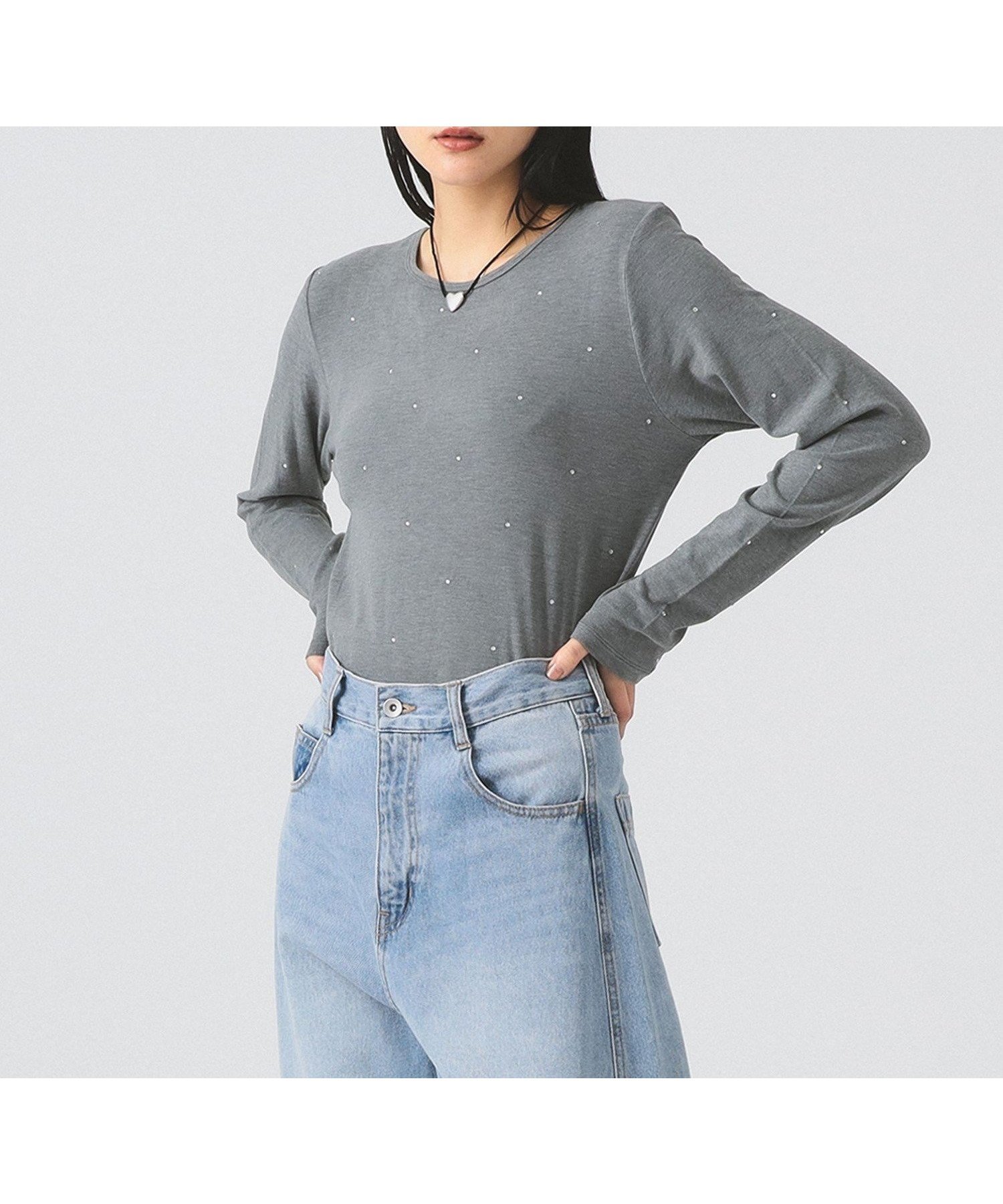 【ビームス ウイメン/BEAMS】のホットフィックス クルーネック カットソー インテリア・キッズ・メンズ・レディースファッション・服の通販 founy(ファニー) 　ファッション　Fashion　レディースファッション　Fashion for Women　トップス・カットソー　Cut & Sew Tops　カットソー・ベーシックTシャツ　Cut-and-Sewn Tops / Stretch Tees & Basics　おすすめ　Recommended / Our Picks　インナー　Innerwear　カットソー　Cut and Sewn Top　カーディガン　Cardigan, Knitwear　シンプル　Simple, Minimal　ジャケット　Jacket, Outerwear　ストーン　Stone, Gem-Like　デニム　Denim, Jeans Material　フィット　Fit, Slim Fit　GREY|ID: prp329100004734694 ipo3291000000034662383