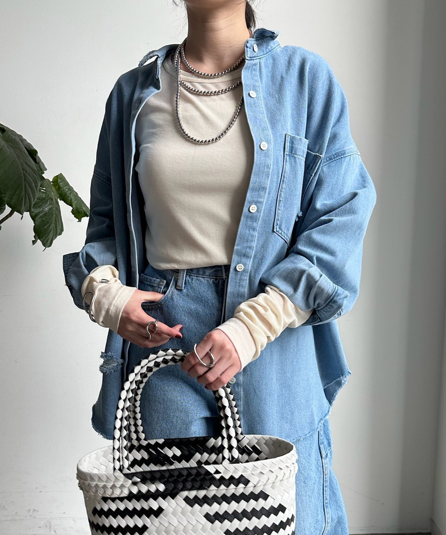 【ドゥドゥ/DouDou】の【新色追加】コットンシアーTEE インテリア・キッズ・メンズ・レディースファッション・服の通販 founy(ファニー) ファッション Fashion レディースファッション Fashion for Women インナー Innerwear コンパクト Compact, Small Size サロペット Overalls, Salopette シアー Sheer, See-Through スマート Smart, Elegant A/W・秋冬 Autumn/Winter 冬 Winter / This Winter 再入荷 Restock / Back in Stock エレガント 上品 Elegant 2025年 2025 2025-2026秋冬・A/W Autumn/Winter 2025–26 AW25–26 オフホワイト|ID: prp329100004734753 ipo3291000000034892075