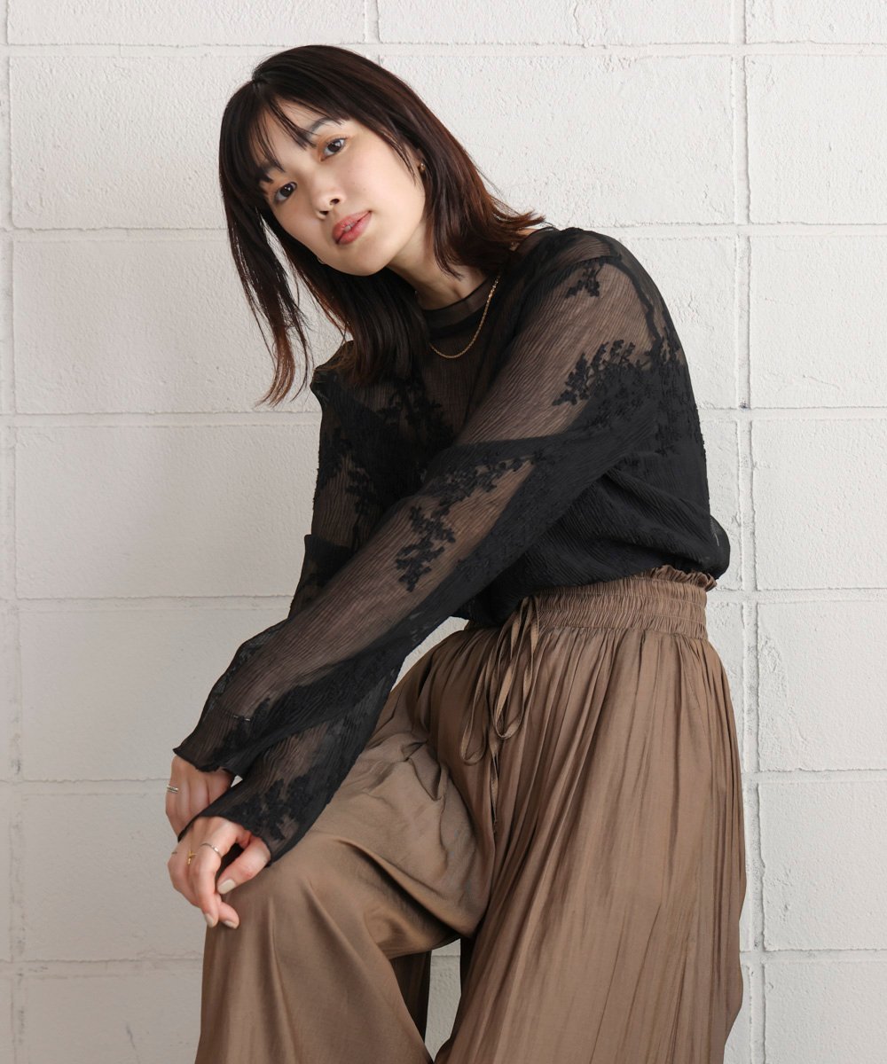 【バブ ブージュルード/Bab Bou Jeloud】の刺繍プルオーバー インテリア・キッズ・メンズ・レディースファッション・服の通販 founy(ファニー) ファッション Fashion レディースファッション Fashion for Women トップス・カットソー Cut & Sew Tops カジュアルプルオーバー・ニットトップス Pullovers & Knit Tops / Casual Pullovers インナー Innerwear ジャケット Jacket, Outerwear 再入荷 Restock / Back in Stock A/W・秋冬 Autumn/Winter BLACK|ID: prp329100004734830 ipo3291000000034528949