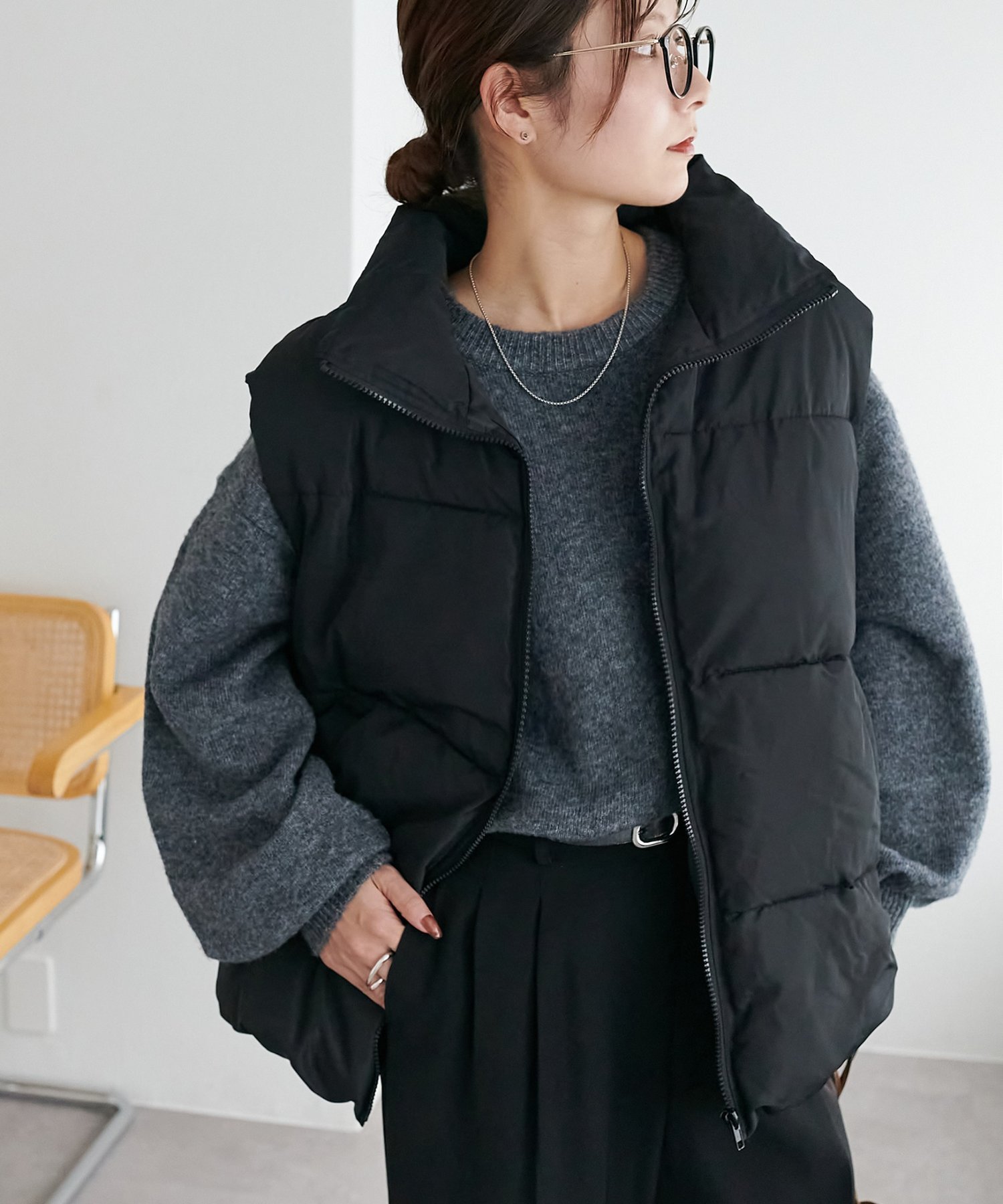 【ディスコート/Discoat】の【リバイバル/WEB限定】スタンドカラーフェイクダウンベスト 人気、トレンドファッション・服の通販 founy(ファニー) 　ファッション　Fashion　レディースファッション　Fashion for Women　アウター　Coat / Outerwear Collection　トップス・カットソー　Cut & Sew Tops　ベスト&ジレ / 重ね着スタイル　Vests & Gilets　スタンド　Stand Collar, Upright Stand　ポケット　Pocket, Pocket Detail　軽量　Lightweight, Ultra Light　 other-1|ID: prp329100004735019 ipo3291000000034523295