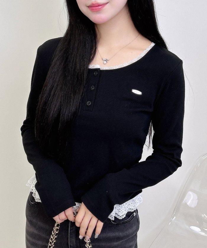 【イング/INGNI】のヘンリーNレース付プレートロゴ長袖リブTOPs インテリア・キッズ・メンズ・レディースファッション・服の通販 founy(ファニー) https://founy.com/ ファッション Fashion レディースファッション Fashion for Women トップス・カットソー Cut & Sew Tops ギャザー Gathered, Ruffled コンパクト Compact, Small Size スマホ Smartphone, Mobile Device ダブル Double, Double-Breasted 長袖 Long Sleeve, Full Sleeve フェミニン Feminine, Girly フリル Frill, Ruffle プレート Plate, Dish レース Lace, Lace Fabric |ID: prp329100004735033 ipo3291000000034368507