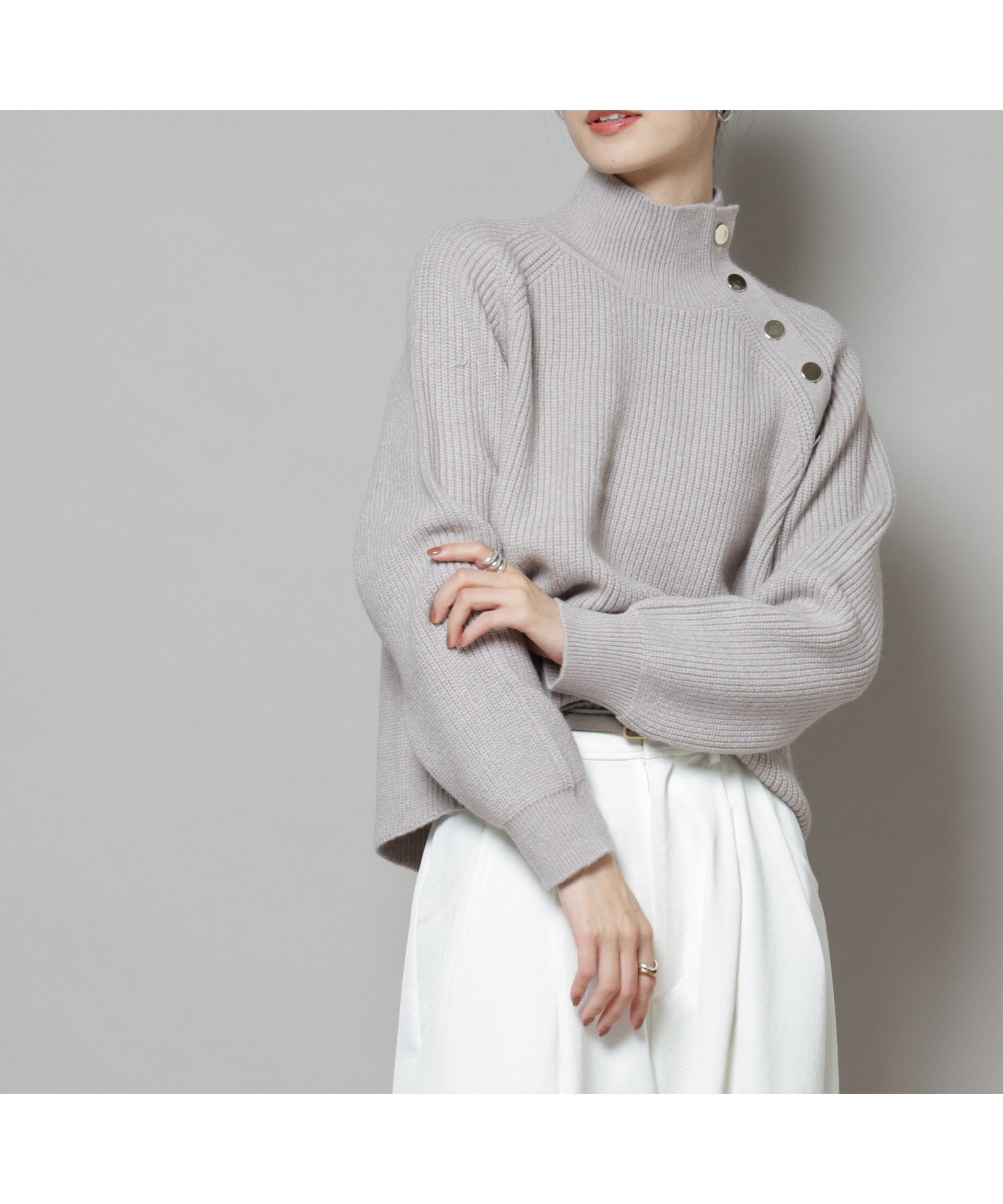 【ナノ ユニバース/nano universe】の釦ディティールニットプルオーバー 人気、トレンドファッション・服の通販 founy(ファニー)  ファッション Fashion レディースファッション Fashion for Women トップス・カットソー Cut & Sew Tops ニット Knit Tops & Sweaters カジュアルプルオーバー・ニットトップス Pullovers & Knit Tops / Casual Pullovers ウォッシャブル Machine Washable スニーカー Sneakers, Trainers スリーブ Sleeve, Long Sleeve / Short Sleeve ハイネック High Neck, Mock Neck バランス Balance, Style Balance ベーシック Basic, Essential ミドル Middle Length, Mid Height メタル Metal, Metal Parts ワイド Wide, Wide Fit A/W・秋冬 Autumn/Winter アウトレット Outlet / Clearance エレガント 上品 Elegant 2025年 2025 2025-2026秋冬・A/W Autumn/Winter 2025–26 AW25–26  other-1|ID: prp329100004735037 ipo3291000000034338901