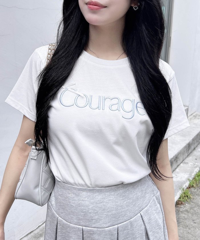 【イング/INGNI】のリボン付ラメ刺繍ロゴTシャツ インテリア・キッズ・メンズ・レディースファッション・服の通販 founy(ファニー) https://founy.com/ ファッション Fashion レディースファッション Fashion for Women トップス・カットソー Cut & Sew Tops シャツ・ブラウス・オフィスカジュアル Elegant Blouses & Button-Ups ロングTシャツ・Tシャツ Longline T-Shirts & Tees スマホ Smartphone, Mobile Device ブルゾン Blouson, Bomber Jacket ベーシック Basic, Essential リボン Ribbon, Bow |ID: prp329100004735090 ipo3291000000034204789