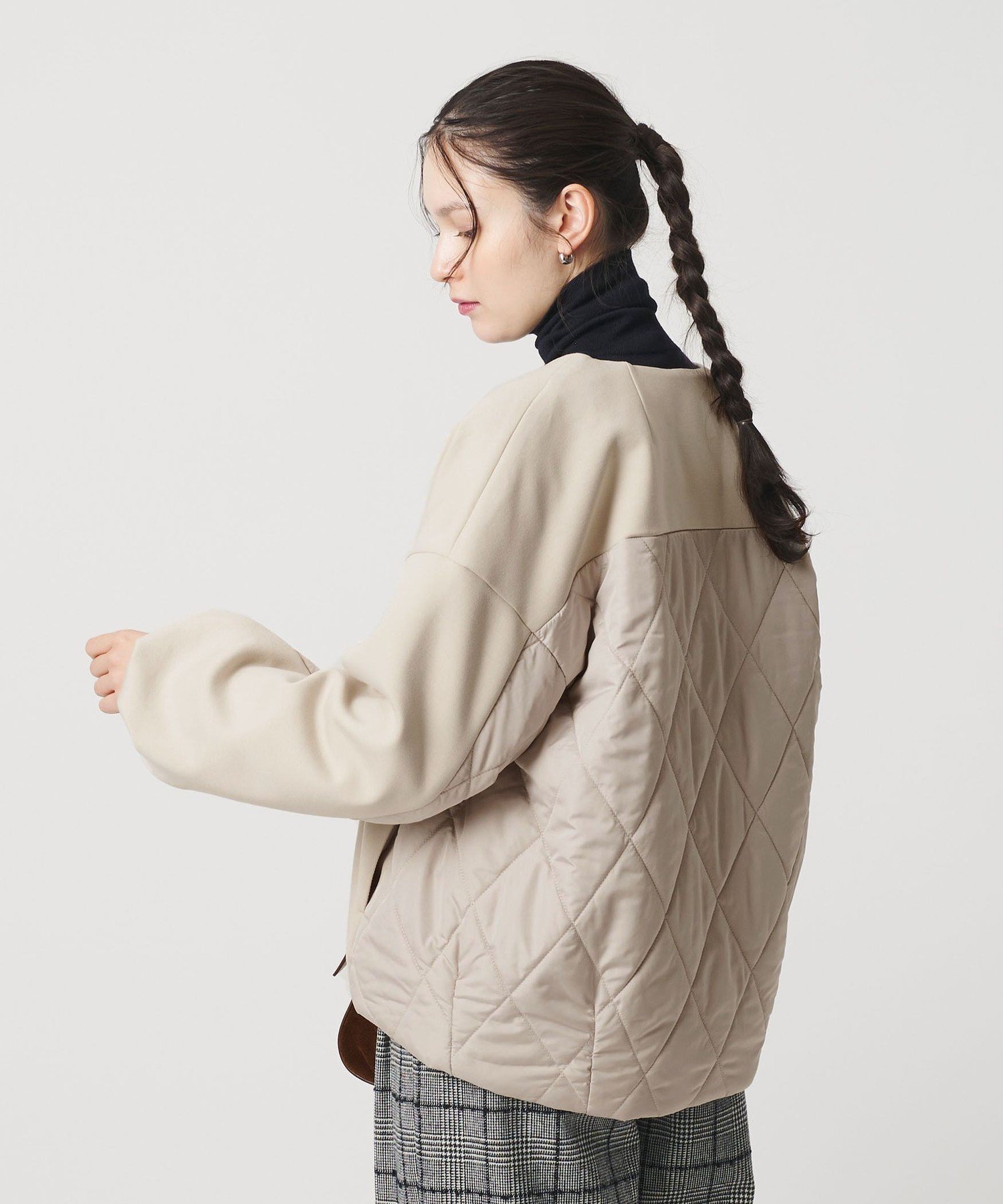 【ビューティ&ユース ユナイテッドアローズ/BEAUTY&YOUTH / UNITED ARROWS】の【WEB限定】ダンボール*キルティングコンビ ノーカラーブルゾン 人気、トレンドファッション・服の通販 founy(ファニー) ファッション Fashion レディースファッション Fashion for Women アウター Coat / Outerwear Collection ブルゾンジャケット・スポーティアウター Blouson Jackets キルティング Quilted, Quilting コンビ Combo, Combination Style シンプル Simple, Minimal ストール Stole, Wrap タートルネック Turtleneck, High Neck トレンド Trend, Trending Now バルーン Balloon, Balloon Silhouette フェミニン Feminine, Girly ブルゾン Blouson, Bomber Jacket 羽織 Haori, Light Jacket マフラー Scarf, Muffler ミックス Mix, Mixed Style ラウンド Round, Round Neck ワイド Wide, Wide Fit ワンポイント One Point, Statement Accent おすすめ Recommended / Our Picks エレガント 上品 Elegant other-1|ID: prp329100004735126 ipo3291000000034727975