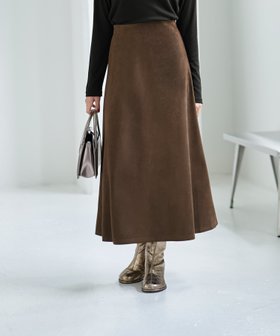 【スタイルデリ/STYLE DELI】のスッキリとしたスエード調Aラインスカート 人気、トレンドファッション・服の通販 founy(ファニー) ファッション Fashion レディースファッション Fashion for Women スカート Skirts Aライン・フレアスカート A-Line & Flared Skirts イエロー Yellow オレンジ Orange ギャザー Gathered, Ruffled シンプル Simple, Minimal スタイリッシュ Stylish, Fashionable ストレッチ Stretch, Stretchy Fabric スリット Slit, Slit Detail スリム Slim, Slim Fit タイツ Tights, Legwear 定番 Standard, Basic Item なめらか Smooth, Silky Texture ポケット Pocket, Pocket Detail マキシ Maxi, Full Length ループ Loop, Loop Knit エレガント 上品 Elegant |ID:prp329100004735156