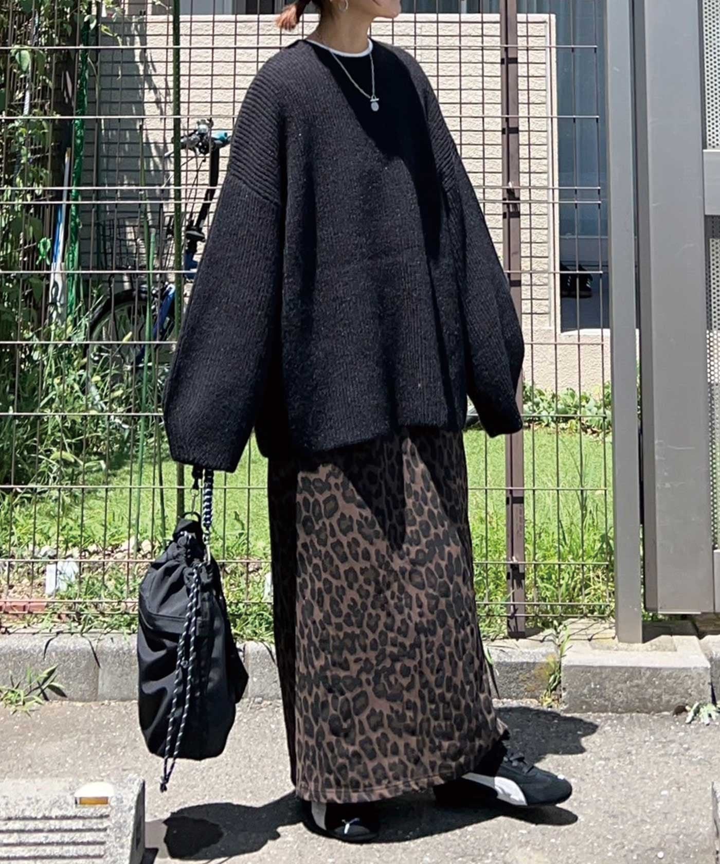 【コーナーズ/CORNERS】の【CORNERS by KR】レオパード柄ナロースカート 人気、トレンドファッション・服の通販 founy(ファニー) 　ファッション　Fashion　レディースファッション　Fashion for Women　スカート　Skirts　スウェット / スエット　Sweatshirt, Sweatwear　スニーカー　Sneakers, Trainers　ヒョウ　Leopard, Animal Print　リラックス　Relax, Relaxed Fit　レオパード　Leopard, Animal Print　 other-1|ID: prp329100004735257 ipo3291000000034608528