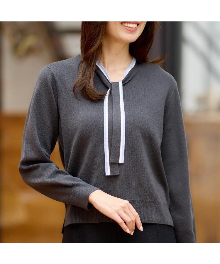 【リフレクト/Reflect】の【秋映え/なめらかな着心地】バイカラーボウタイ付きニット インテリア・キッズ・メンズ・レディースファッション・服の通販 founy(ファニー) 　ファッション　Fashion　レディースファッション　Fashion for Women　トップス・カットソー　Cut & Sew Tops　ニット　Knit Tops & Sweaters　なめらか　Smooth, Silky Texture　ジャケット　Jacket, Outerwear　スマート　Smart, Elegant　秋　Autumn　チャコールグレー|ID: prp329100004735288 ipo3291000000034531198