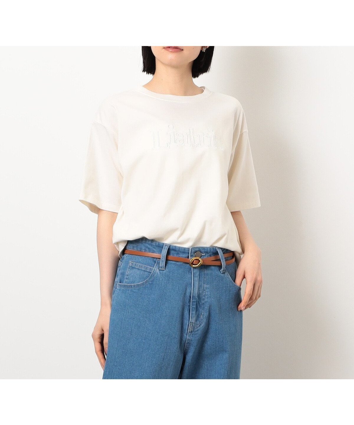 【コムサイズム/COMME CA ISM】のレース刺しゅう Tシャツ インテリア・キッズ・メンズ・レディースファッション・服の通販 founy(ファニー)  ファッション Fashion レディースファッション Fashion for Women トップス・カットソー Cut & Sew Tops シャツ・ブラウス・オフィスカジュアル Elegant Blouses & Button-Ups ロングTシャツ・Tシャツ Longline T-Shirts & Tees おすすめ Recommended / Our Picks パッチワーク Patchwork, Mixed Fabric ポケット Pocket, Pocket Detail レース Lace, Lace Fabric ロング Long, Long-Length 定番 Standard, Basic Item アイボリー|ID: prp329100004735490 ipo3291000000034359873