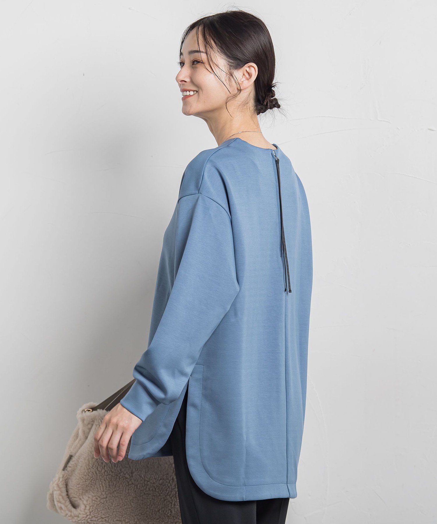 【ロートレ アモン/LAUTRE AMONT】の【WEB限定】ふんわリッチプルオーバー≪手洗い可能≫ インテリア・キッズ・メンズ・レディースファッション・服の通販 founy(ファニー) 　ファッション　Fashion　レディースファッション　Fashion for Women　トップス・カットソー　Cut & Sew Tops　カジュアルプルオーバー・ニットトップス　Pullovers & Knit Tops / Casual Pullovers　イエロー　Yellow　秋　Autumn　シンプル　Simple, Minimal　ストレッチ　Stretch, Stretchy Fabric　スリット　Slit, Slit Detail　ラウンド　Round, Round Neck　リラックス　Relax, Relaxed Fit　A/W・秋冬　Autumn/Winter　エレガント 上品　Elegant　ビジネス 仕事 通勤　Business / Work / Commuting　2025年　2025　2025-2026秋冬・A/W　Autumn/Winter 2025–26 AW25–26　ブルー|ID: prp329100004735744 ipo3291000000034231680