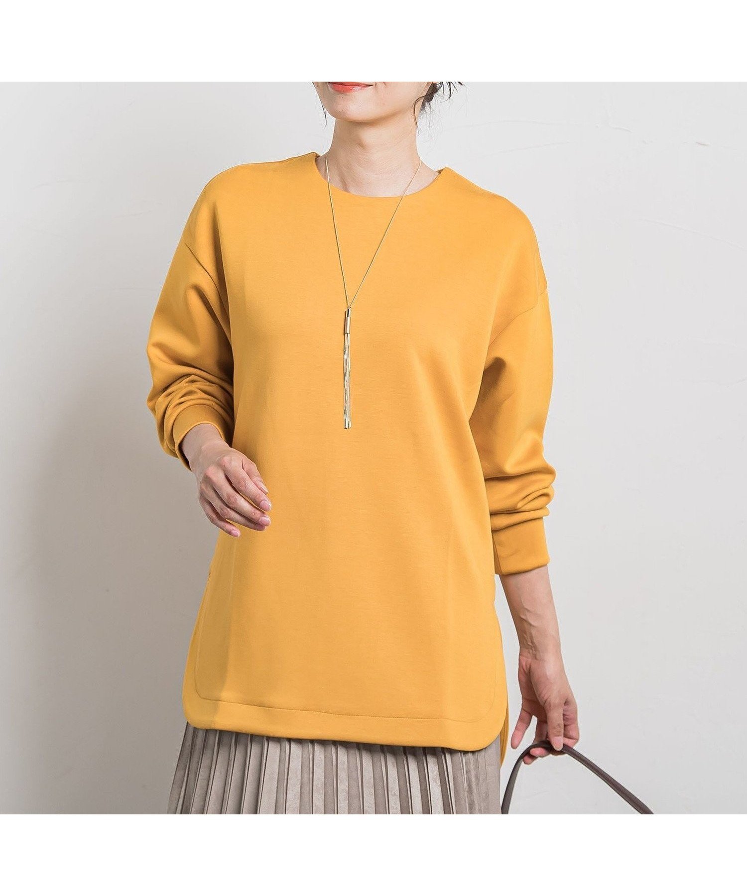 【ロートレ アモン/LAUTRE AMONT】の【WEB限定】ふんわリッチプルオーバー≪手洗い可能≫ インテリア・キッズ・メンズ・レディースファッション・服の通販 founy(ファニー) 　ファッション　Fashion　レディースファッション　Fashion for Women　トップス・カットソー　Cut & Sew Tops　カジュアルプルオーバー・ニットトップス　Pullovers & Knit Tops / Casual Pullovers　イエロー　Yellow　秋　Autumn　シンプル　Simple, Minimal　ストレッチ　Stretch, Stretchy Fabric　スリット　Slit, Slit Detail　ラウンド　Round, Round Neck　リラックス　Relax, Relaxed Fit　A/W・秋冬　Autumn/Winter　エレガント 上品　Elegant　ビジネス 仕事 通勤　Business / Work / Commuting　2025年　2025　2025-2026秋冬・A/W　Autumn/Winter 2025–26 AW25–26　イエロー|ID: prp329100004735744 ipo3291000000034231683