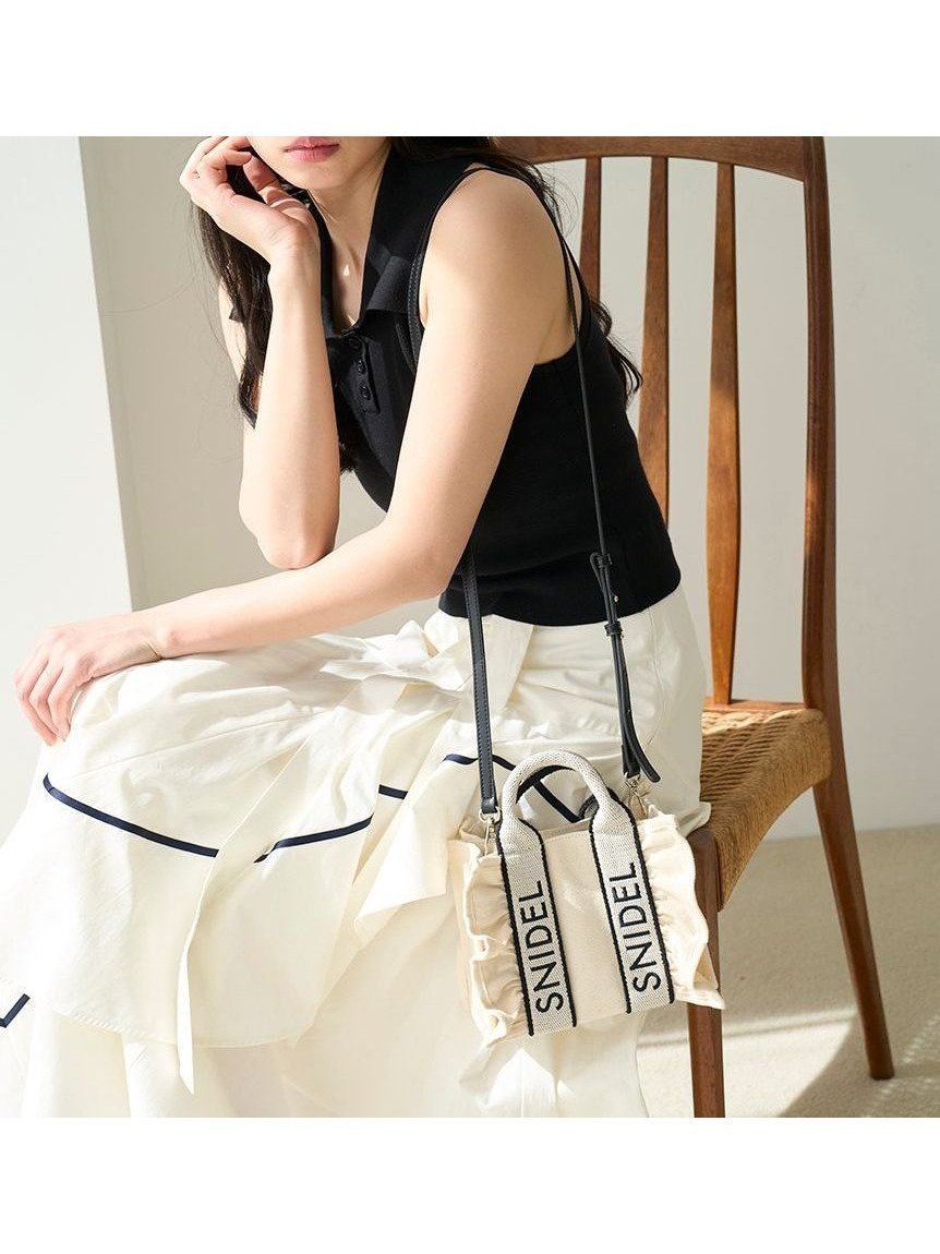 【スナイデル/SNIDEL】のSustainable襟付きニットプルオーバー インテリア・キッズ・メンズ・レディースファッション・服の通販 founy(ファニー) 　ファッション　Fashion　レディースファッション　Fashion for Women　トップス・カットソー　Cut & Sew Tops　ニット　Knit Tops & Sweaters　カジュアルプルオーバー・ニットトップス　Pullovers & Knit Tops / Casual Pullovers　エレガント 上品　Elegant　クラシック　Classic, Timeless Style　クロップド　Cropped, Short Length　サマー　Summer, Summer Style　スマート　Smart, Elegant　トレンド　Trend, Trending Now　ボーダー　Border, Stripe　モダン　Modern, Contemporary　ラベンダー　Lavender　ワッフル　Waffle, Waffle Knit　BLK[009]|ID: prp329100004735864 ipo3291000000034209303