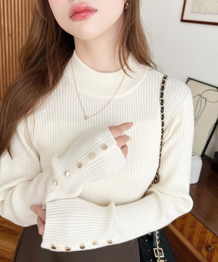 【モーメントプラス/moment+ / MEN】の12G袖口ボタンボトルネックリブニットプルオーバー インテリア・キッズ・メンズ・レディースファッション・服の通販 founy(ファニー) https://founy.com/ ファッション Fashion メンズファッション Fashion for Men トップス・カットソー Cut & Sew Tops ニット・セーター / 定番トップス Knit Tops & Sweaters インナー Innerwear シンプル Simple, Minimal スリット Slit, Slit Detail スリム Slim, Slim Fit デニム Denim, Jeans Material トレンド Trend, Trending Now なめらか Smooth, Silky Texture ハイネック High Neck, Mock Neck フレア Flare, Flared ベスト Vest, Waistcoat ベーシック Basic, Essential ボトルネック Bottle Neck, Mock Neck 無地 Plain, Solid Color ワイドリブ Wide Rib, Wide Ribbed Knit A/W・秋冬 Autumn/Winter プチプライス・低価格 Affordable / Budget Price エレガント 上品 Elegant |ID: prp329100004736148 ipo3291000000034949388