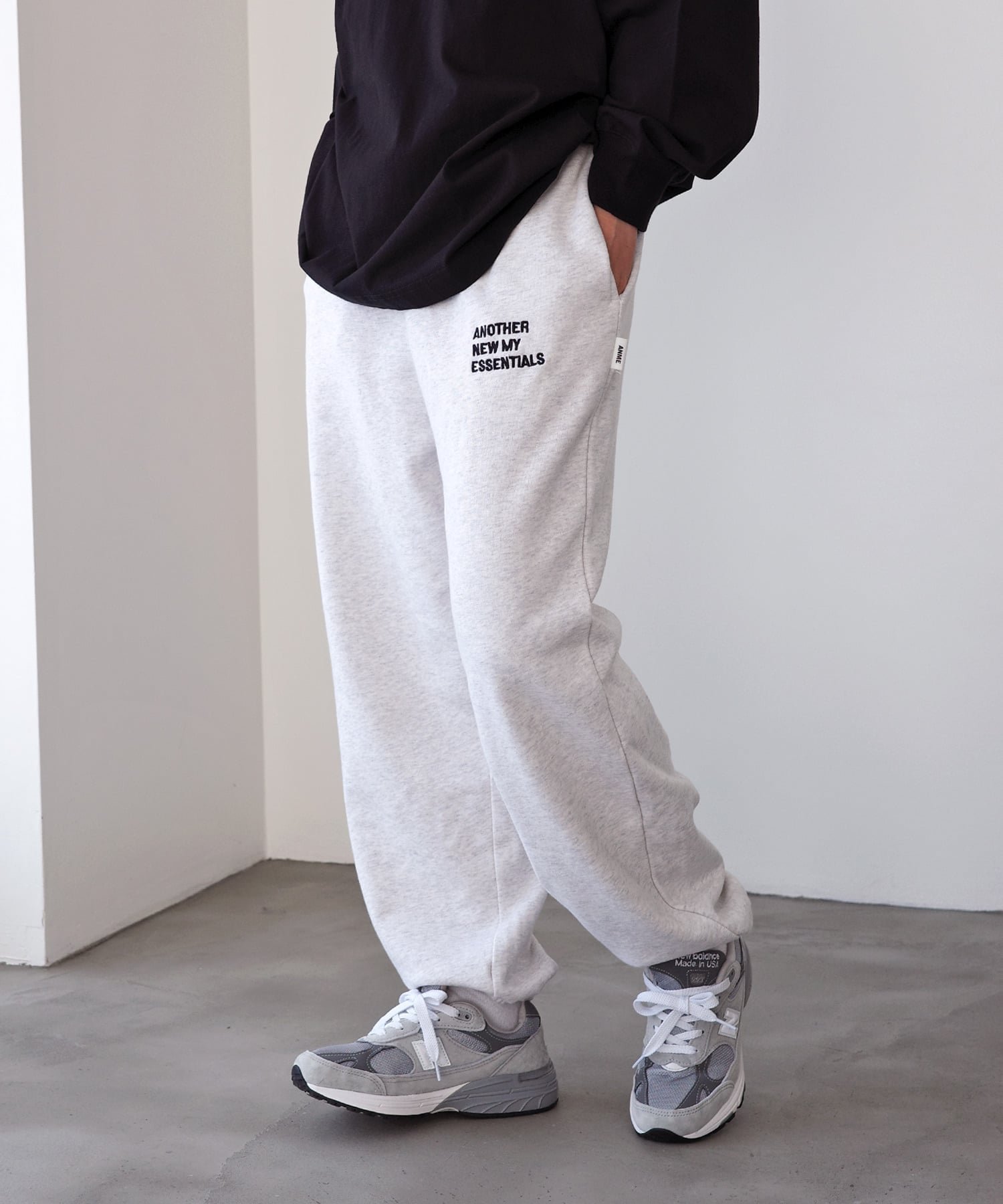 【アンドミー/andme】のANME エンブロイダリー ロゴ 裏毛 スウェット パンツ ANME アンメ インテリア・キッズ・メンズ・レディースファッション・服の通販 founy(ファニー) 　ファッション　Fashion　レディースファッション　Fashion for Women　パンツ　Pants & Trousers　エンブロイダリー　Embroidery Design　スウェット / スエット　Sweatshirt, Sweatwear　ポケット　Pocket, Pocket Detail　別注　Limited Edition, Custom Order　楽ちん　Easy Fit, Comfortable　おすすめ　Recommended / Our Picks　オートミール杢|ID: prp329100004736196 ipo3291000000034507467