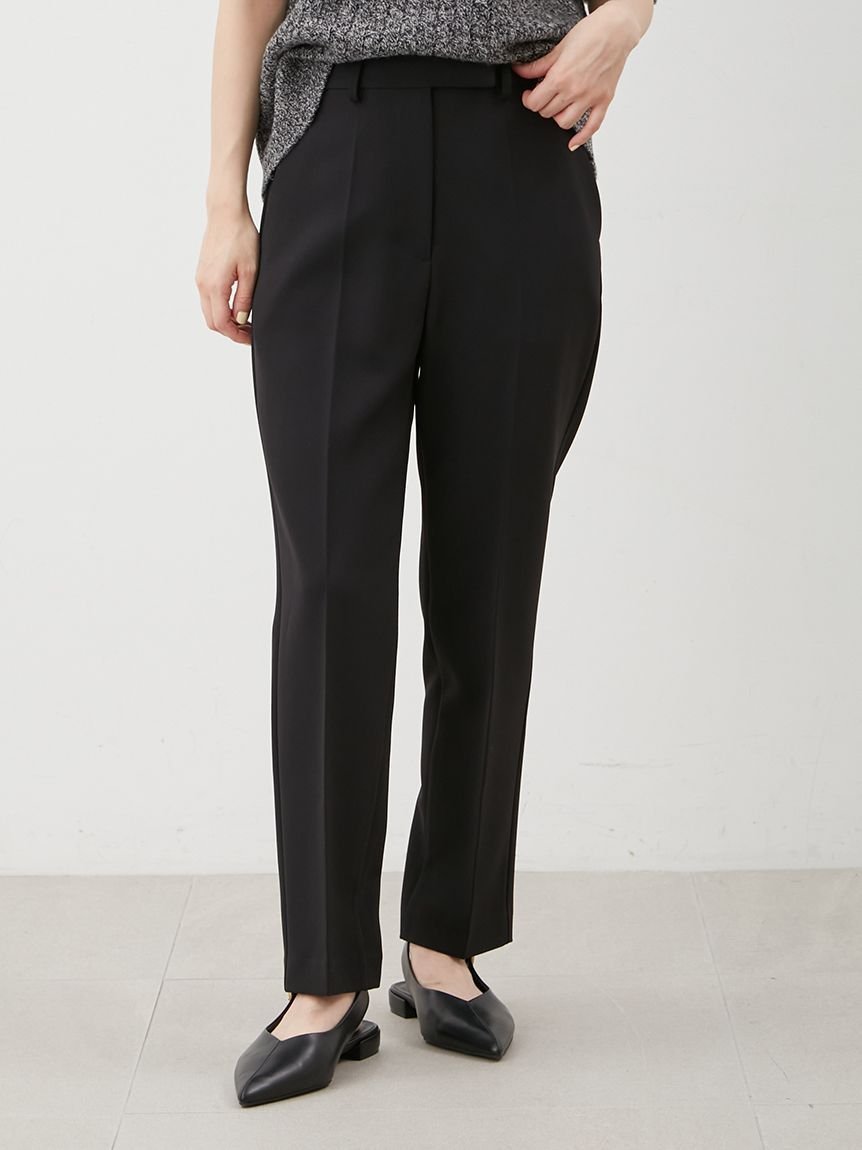 【ミラオーウェン/Mila Owen】の後ろゴムセンタープレステーパードパンツ インテリア・キッズ・メンズ・レディースファッション・服の通販 founy(ファニー) 　雑誌掲載アイテム　Magazine Picks & Fashion Features　ファッション雑誌　Fashion Magazines　ジゼル　GISELe　ファッション　Fashion　レディースファッション　Fashion for Women　パンツ　Pants & Trousers　ウォッシャブル　Machine Washable　エレガント 上品　Elegant　秋　Autumn　12月号　December Issue　ストレッチ　Stretch, Stretchy Fabric　スマート　Smart, Elegant　センター　Center, Center Line　雑誌　Magazine, Fashion Magazine　チェック　Check, Plaid, Tartan　トレンド　Trend, Trending Now　定番　Standard, Basic Item　人気　Popular, Best Seller　フロント　Front, Front Design　ボトム　Bottoms, Lower Wear　ビジネス 仕事 通勤　Business / Work / Commuting　BLK[009]|ID: prp329100004736216 ipo3291000000034435987