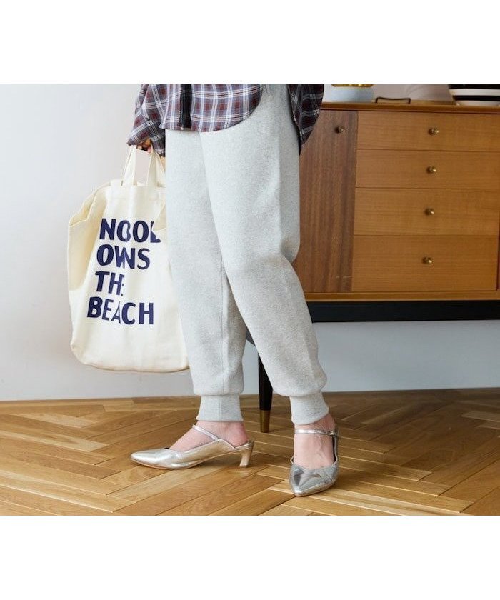 【フリークスストア/FREAK'S STORE】のニット ジョガー イージーパンツ【限定展開】 25AW インテリア・キッズ・メンズ・レディースファッション・服の通販 founy(ファニー) ファッション Fashion レディースファッション Fashion for Women パンツ Pants & Trousers コンパクト Compact, Small Size スウェット / スエット Sweatshirt, Sweatwear スニーカー Sneakers, Trainers 定番 Standard, Basic Item 人気 Popular, Best Seller リブニット Rib Knit, Ribbed Knit リラックス Relax, Relaxed Fit A/W・秋冬 Autumn/Winter 冬 Winter / This Winter おすすめ Recommended / Our Picks お家時間・ステイホーム Stay Home / At Home エレガント 上品 Elegant 2025年 2025 2025-2026秋冬・A/W Autumn/Winter 2025–26 AW25–26 ライトグレー|ID: prp329100004736271 ipo3291000000034934679