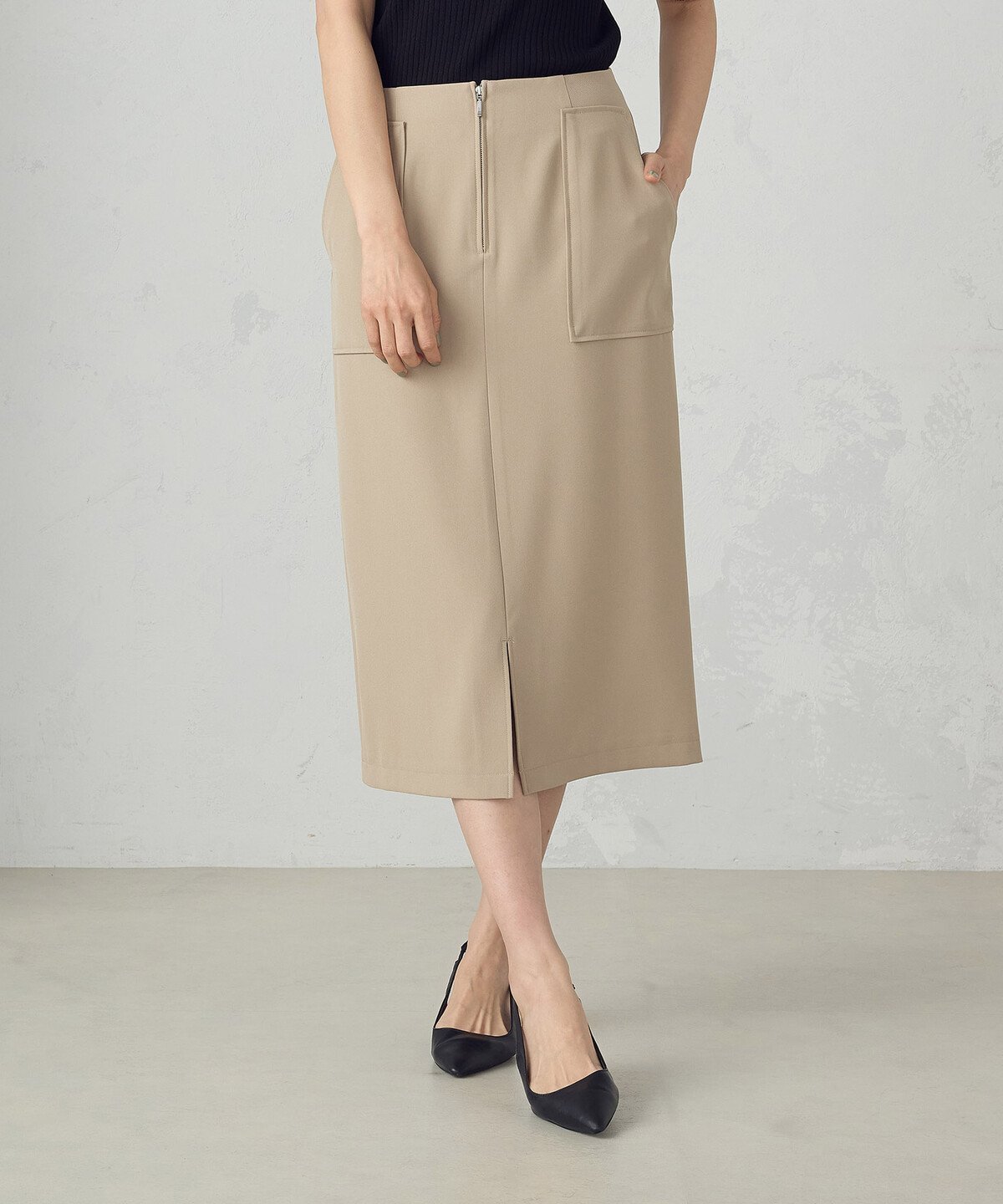 【コムサイズム/COMME CA ISM】のポリエステルドライツイル タイトスカート インテリア・キッズ・メンズ・レディースファッション・服の通販 founy(ファニー)  ファッション Fashion レディースファッション Fashion for Women スカート Skirts おすすめ Recommended / Our Picks ストレッチ Stretch, Stretchy Fabric スリット Slit, Slit Detail タイトスカート Pencil Skirt, Tight Skirt ツイル Twist, Twisted Detail パッチ Patch, Appliqué ポケット Pocket, Pocket Detail リラックス Relax, Relaxed Fit ベージュ|ID: prp329100004736332 ipo3291000000034436819