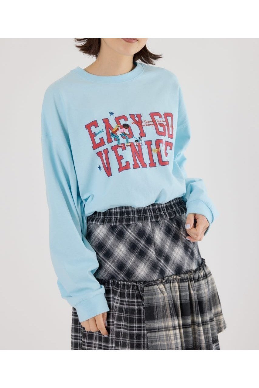 【ロデオクラウンズワイドボウル/RODEO CROWNS WIDE BOWL】のembroidery collegeロング Tシャツ インテリア・キッズ・メンズ・レディースファッション・服の通販 founy(ファニー) 　ファッション　Fashion　レディースファッション　Fashion for Women　トップス・カットソー　Cut & Sew Tops　シャツ・ブラウス・オフィスカジュアル　Elegant Blouses & Button-Ups　ロングTシャツ・Tシャツ　Longline T-Shirts & Tees　イラスト　Illustration　インナー　Innerwear　ギャザー　Gathered, Ruffled　グラフィック　Graphic, Graphic Design　シンプル　Simple, Minimal　デニム　Denim, Jeans Material　プリント　Print, Printed Pattern　リラックス　Relax, Relaxed Fit　ロング　Long, Long-Length　おすすめ　Recommended / Our Picks　SAX|ID: prp329100004736344 ipo3291000000034273313