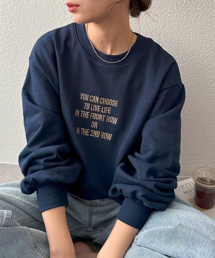 【ディスコート/Discoat】の【WEB限定】刺繍ロゴショートスウェット インテリア・キッズ・メンズ・レディースファッション・服の通販 founy(ファニー) https://founy.com/ ファッション Fashion レディースファッション Fashion for Women トップス・カットソー Cut & Sew Tops レディースパーカー・カジュアルフーディー Casual Hoodies & Sweatshirts スウェット・クルーネックトップス Sweatshirts & Crewnecks / Relaxed Fit Sweat Tops |ID: prp329100004736422 ipo3291000000034213755