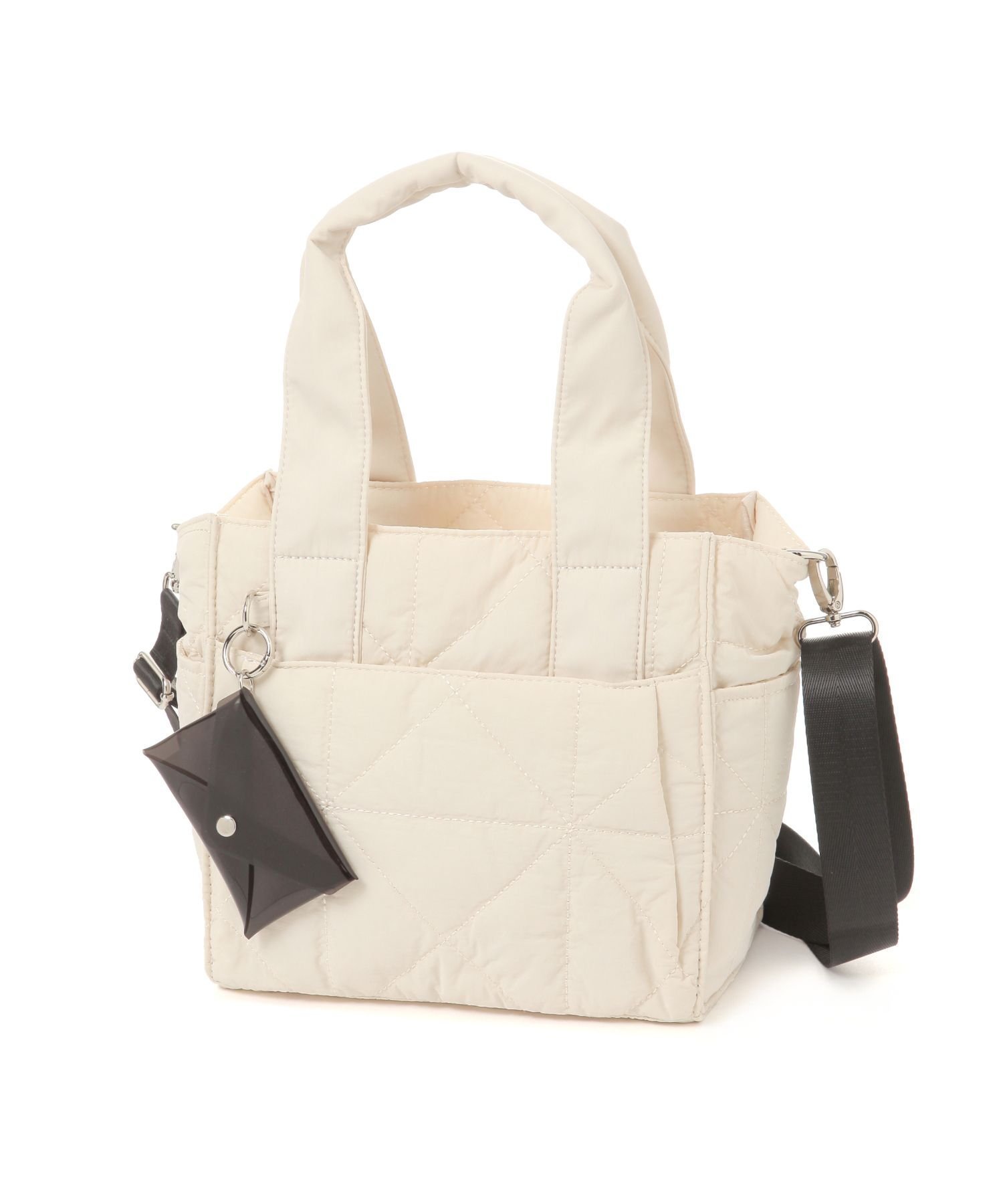 【グローバルワーク/GLOBAL WORK】の推しごとキルティング2WAYトート/286268 インテリア・キッズ・メンズ・レディースファッション・服の通販 founy(ファニー)  ファッション Fashion レディースファッション Fashion for Women バッグ Bags キルティング Quilted, Quilting ショルダー Shoulder, Shoulder Strap チャーム Charm, Pendant ポケット Pocket, Pocket Detail リップ Lip, Lip Motif 軽量 Lightweight, Ultra Light ビジネス 仕事 通勤 Business / Work / Commuting アイボリー08|ID: prp329100004736501 ipo3291000000034290331