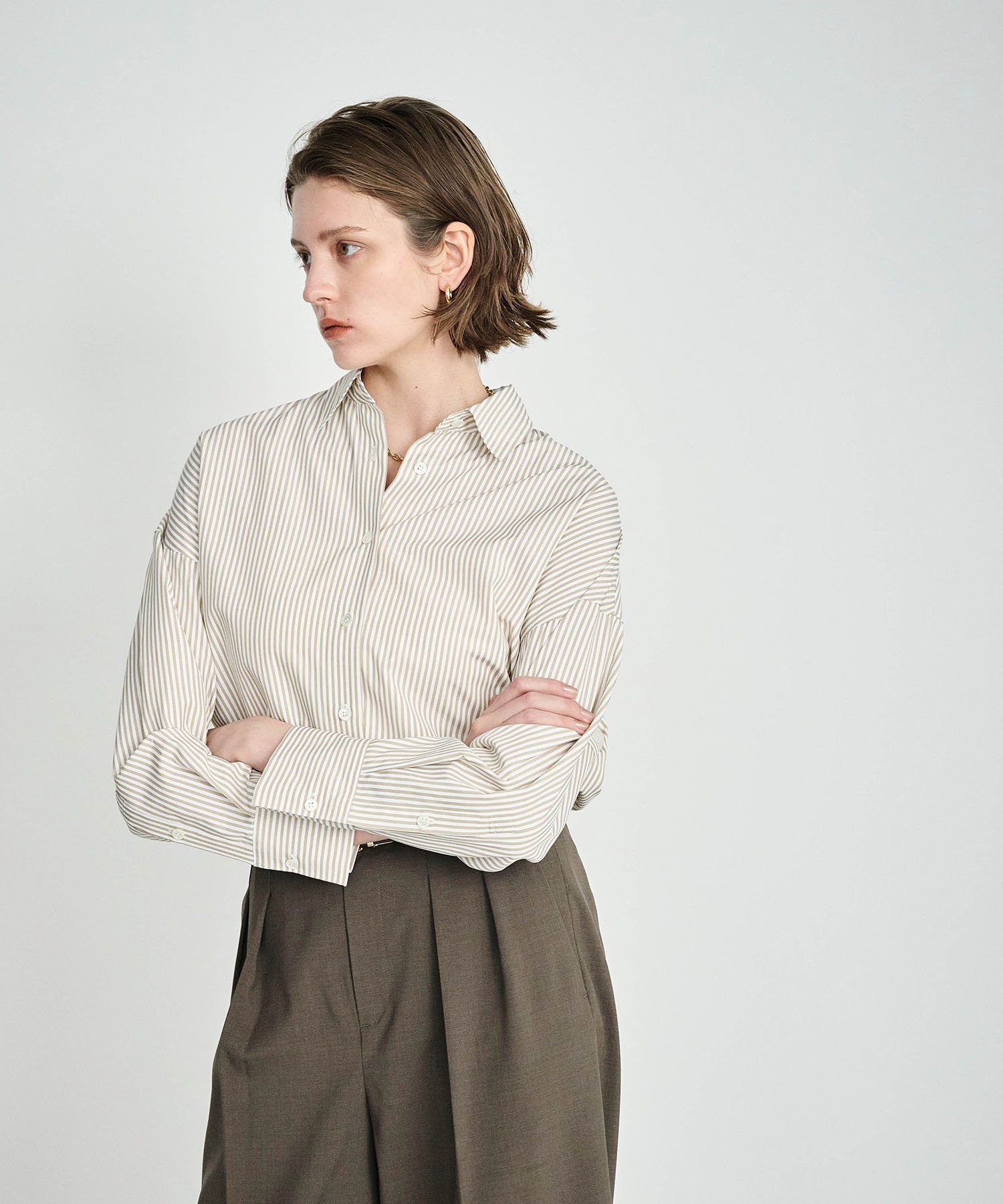 【ノーク/N.O.R.C】のコンフォータブルシャツ インテリア・キッズ・メンズ・レディースファッション・服の通販 founy(ファニー) 　ファッション　Fashion　レディースファッション　Fashion for Women　トップス・カットソー　Cut & Sew Tops　シャツ・ブラウス・オフィスカジュアル　Elegant Blouses & Button-Ups　おすすめ　Recommended / Our Picks　インナー　Innerwear　ショルダー　Shoulder, Shoulder Strap　ジャケット　Jacket, Outerwear　ストライプ　Stripe, Striped Pattern　ドロップ　Drop Shoulder, Dropped Style　今季　This Season, Current Season　ベージュストライプ|ID: prp329100004736575 ipo3291000000034214682
