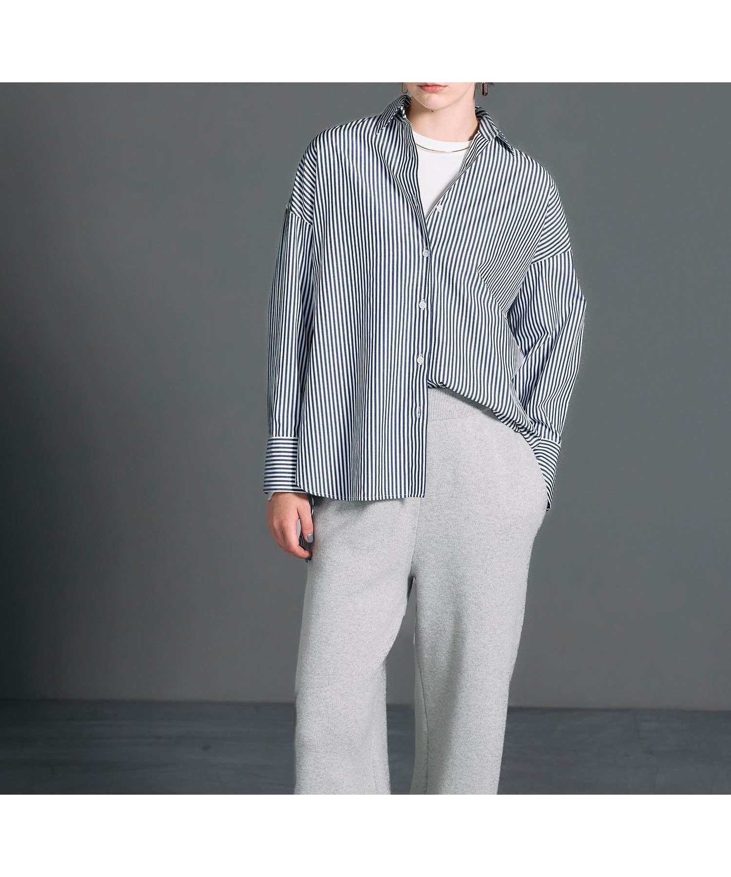 【ノーク/N.O.R.C】のコンフォータブルシャツ インテリア・キッズ・メンズ・レディースファッション・服の通販 founy(ファニー) 　ファッション　Fashion　レディースファッション　Fashion for Women　トップス・カットソー　Cut & Sew Tops　シャツ・ブラウス・オフィスカジュアル　Elegant Blouses & Button-Ups　おすすめ　Recommended / Our Picks　インナー　Innerwear　ショルダー　Shoulder, Shoulder Strap　ジャケット　Jacket, Outerwear　ストライプ　Stripe, Striped Pattern　ドロップ　Drop Shoulder, Dropped Style　今季　This Season, Current Season　ネイビーストライプ|ID: prp329100004736575 ipo3291000000034214687