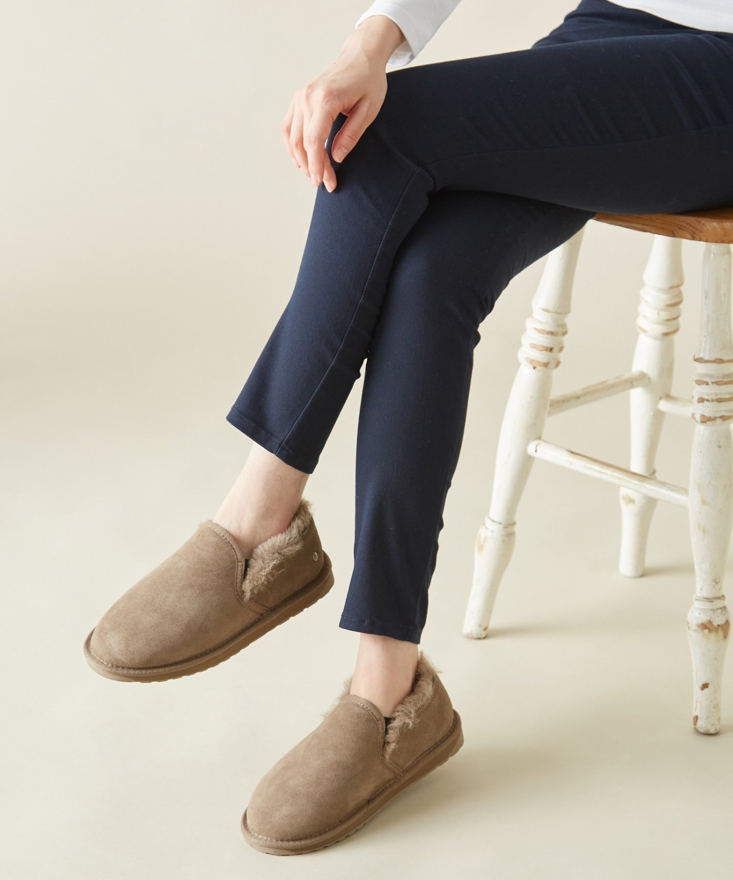 【エミュ オーストラリア/EMU Australia】の【EMU Australia/エミュ オーストラリア】ムートンスリッポン Stinger Reef インテリア・キッズ・メンズ・レディースファッション・服の通販 founy(ファニー) 　ファッション　Fashion　レディースファッション　Fashion for Women　秋　Autumn　ショート　Short, Short Length　スニーカー　Sneakers, Trainers　スリッポン　Slip-On, Loafer　タオル　Towel, Bath Towel　人気　Popular, Best Seller　ムートン　Shearling, Mouton　メタル　Metal, Metal Parts　モコモコ　Fuzzy, Fluffy　楽ちん　Easy Fit, Comfortable　冬　Winter / This Winter　Coriander|ID: prp329100004736587 ipo3291000000034932254