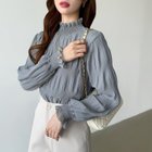 【ココモモ/COCOMOMO】の裏起毛 ハイネック ブラウス フリルハイネック シャーリング フリルブラウス 人気、トレンドファッション・服の通販 founy(ファニー) ファッション Fashion レディースファッション Fashion for Women トップス・カットソー Cut & Sew Tops シャツ・ブラウス・オフィスカジュアル Elegant Blouses & Button-Ups インナー Innerwear クラシカル Classical, Vintage-Inspired シャーリング Shirring, Ruched スウェット / スエット Sweatshirt, Sweatwear スリーブ Sleeve, Long Sleeve / Short Sleeve ハイネック High Neck, Mock Neck フェミニン Feminine, Girly フリル Frill, Ruffle ベスト Vest, Waistcoat レース Lace, Lace Fabric A/W・秋冬 Autumn/Winter thumbnail グレー.ブルー|ID: prp329100004736664 ipo3291000000034644928