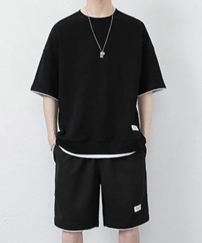 【セットアップセブン/SETUP7】のSETUP7/ワッフル半袖Tee×ハーフパンツ セットアップ Tシャツ ショートパンツ ワンマイル クールタッチ素材 吸汗性 通気性 半袖 メゾンクラブ インテリア・キッズ・メンズ・レディースファッション・服の通販 founy(ファニー) https://founy.com/ ファッション Fashion レディースファッション Fashion for Women セットアップ Matching Sets レディースパンツ・ボトムス Pants & Trousers / Bottoms パンツ Pants & Trousers ショートパンツ・ハーフパンツ High-Waisted & Relaxed Shorts アンダー Underwear Essentials カットソー Cut and Sewn Top クール Cool, Chic ショート Short, Short Length シンプル Simple, Minimal スニーカー Sneakers, Trainers スポーツ Sports, Activewear セットアップ Set-Up, Coordinated Outfit ハーフ Half, Half-Length 半袖 Short Sleeve, Half Sleeve ミックス Mix, Mixed Style リラックス Relax, Relaxed Fit ワッフル Waffle, Waffle Knit ワーク Workwear, Utility Style 再入荷 Restock / Back in Stock エレガント 上品 Elegant |ID: prp329100004737376 ipo3291000000034479787