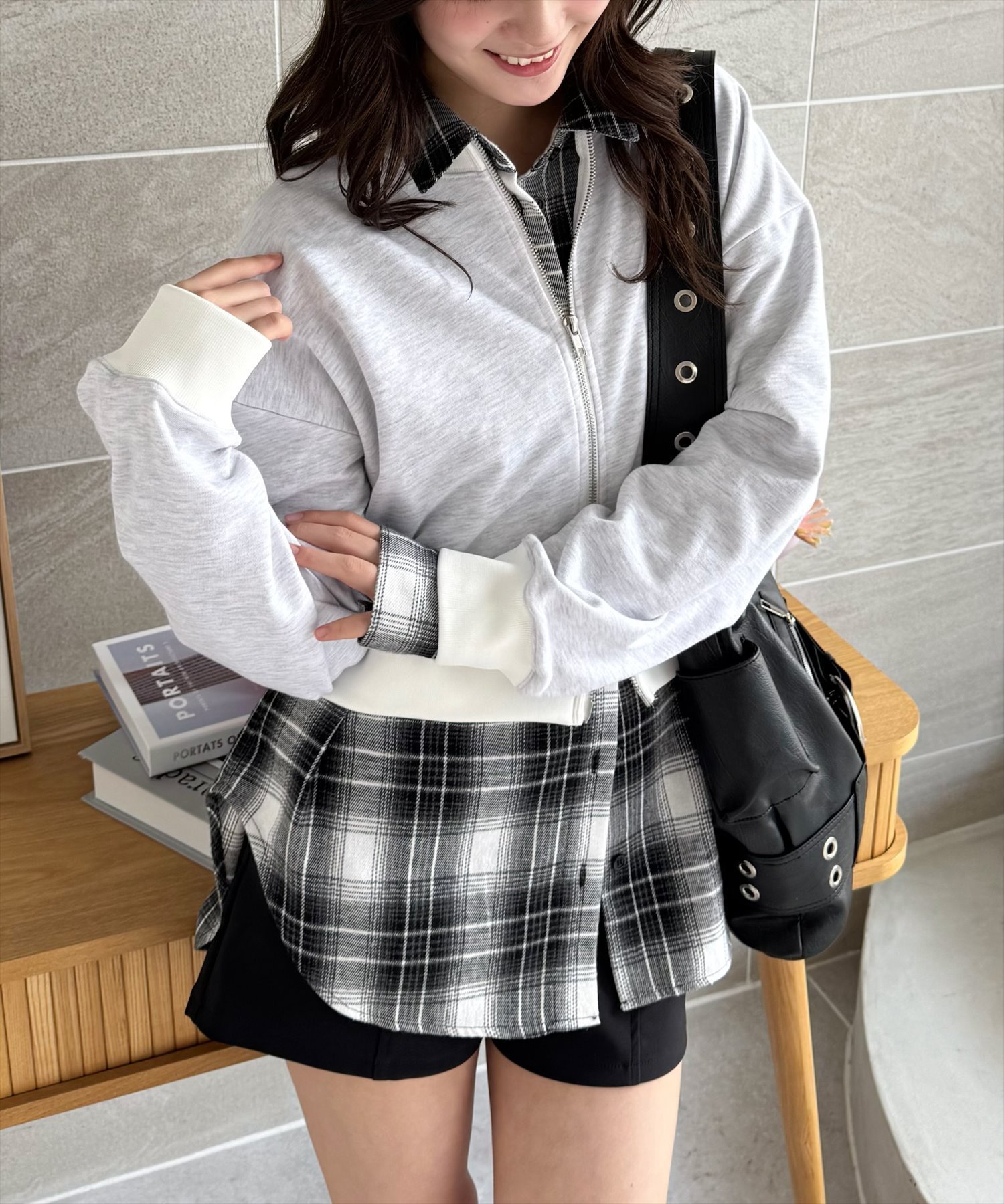 【クリア/clear】のダブルジップカットソートップス インテリア・キッズ・メンズ・レディースファッション・服の通販 founy(ファニー) 　ファッション　Fashion　レディースファッション　Fashion for Women　トップス・カットソー　Cut & Sew Tops　カットソー・ベーシックTシャツ　Cut-and-Sewn Tops / Stretch Tees & Basics　インナー　Innerwear　シンプル　Simple, Minimal　ジップ　Zip, Zipper　ベーシック　Basic, Essential　OTM|ID: prp329100004737382 ipo3291000000034219030