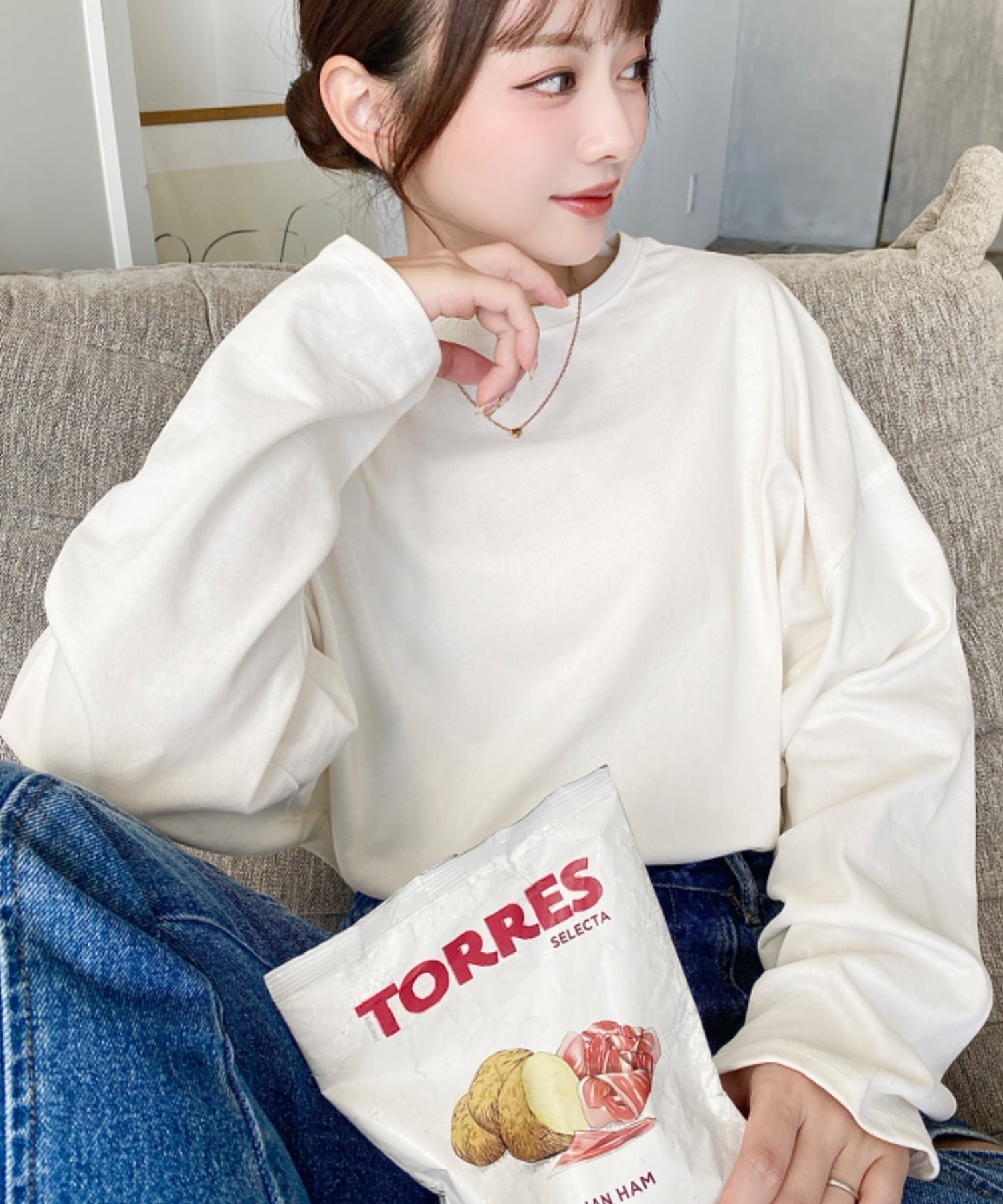 【モーメントプラス/moment+ / MEN】の綿100%無地 ボーダー.オーバーサイズロングスリーブTシャツ 人気、トレンドファッション・服の通販 founy(ファニー) 　ファッション　Fashion　メンズファッション　Fashion for Men　ショート　Short, Short Length　スラックス　Slacks, Dress Pants　スリーブ　Sleeve, Long Sleeve / Short Sleeve　デニム　Denim, Jeans Material　トレンド　Trend, Trending Now　定番　Standard, Basic Item　ベーシック　Basic, Essential　ボーダー　Border, Stripe　ミニスカート　Mini Skirt, Short Skirt　無地　Plain, Solid Color　ロング　Long, Long-Length　再入荷　Restock / Back in Stock　プチプライス・低価格　Affordable / Budget Price　 other-1|ID: prp329100004737405 ipo3291000000034511108