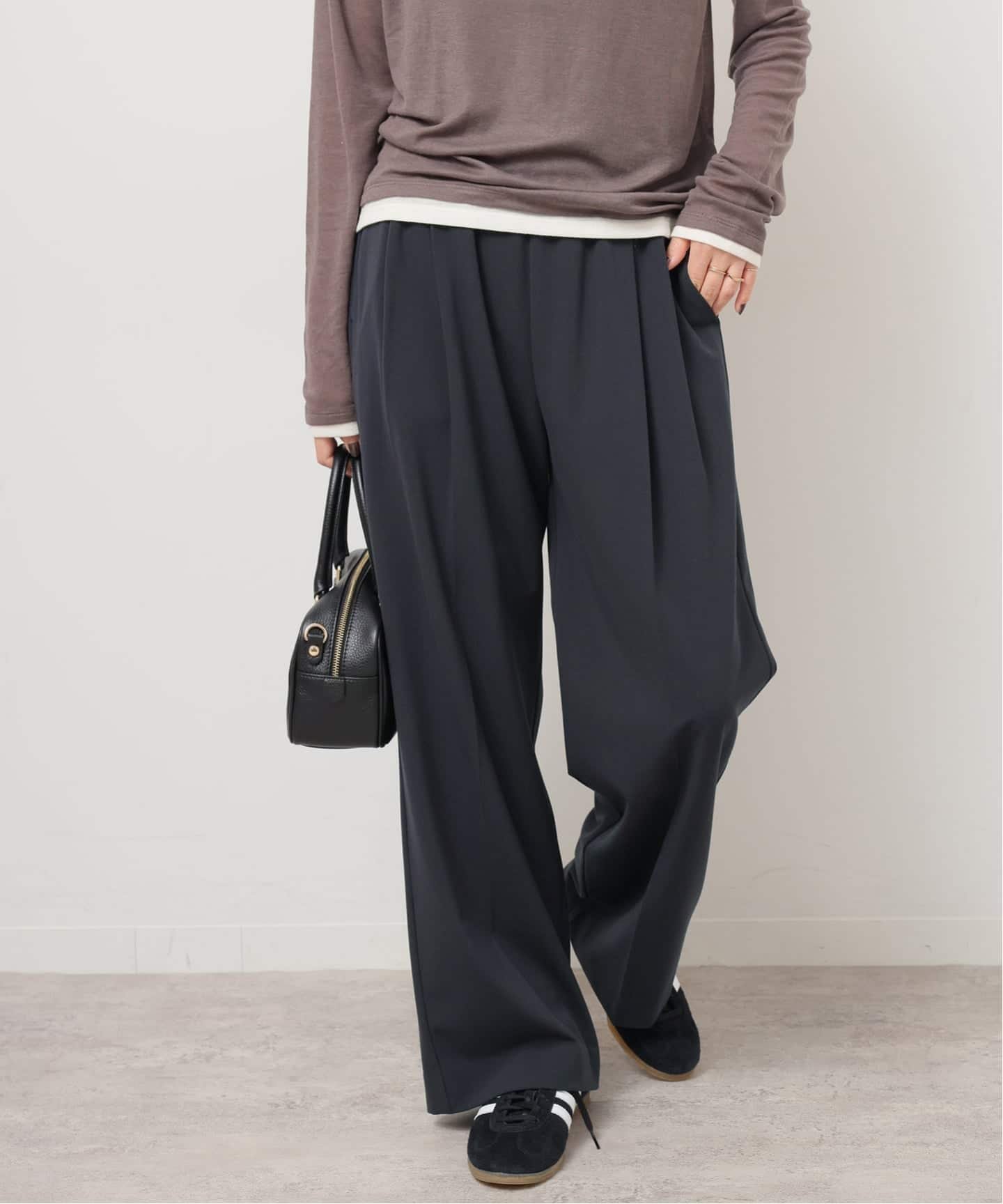 【ジャーナルスタンダード レリューム/JOURNAL STANDARD relume】の《追加/一部WEB限定/新色》スムースフレアタックパンツ インテリア・キッズ・メンズ・レディースファッション・服の通販 founy(ファニー) ファッション Fashion レディースファッション Fashion for Women パンツ Pants & Trousers 2025年 2025 2025-2026秋冬・A/W Autumn/Winter 2025–26 AW25–26 センター Center, Center Line フレア Flare, Flared ネイビー|ID: prp329100004737942 ipo3291000000034401152