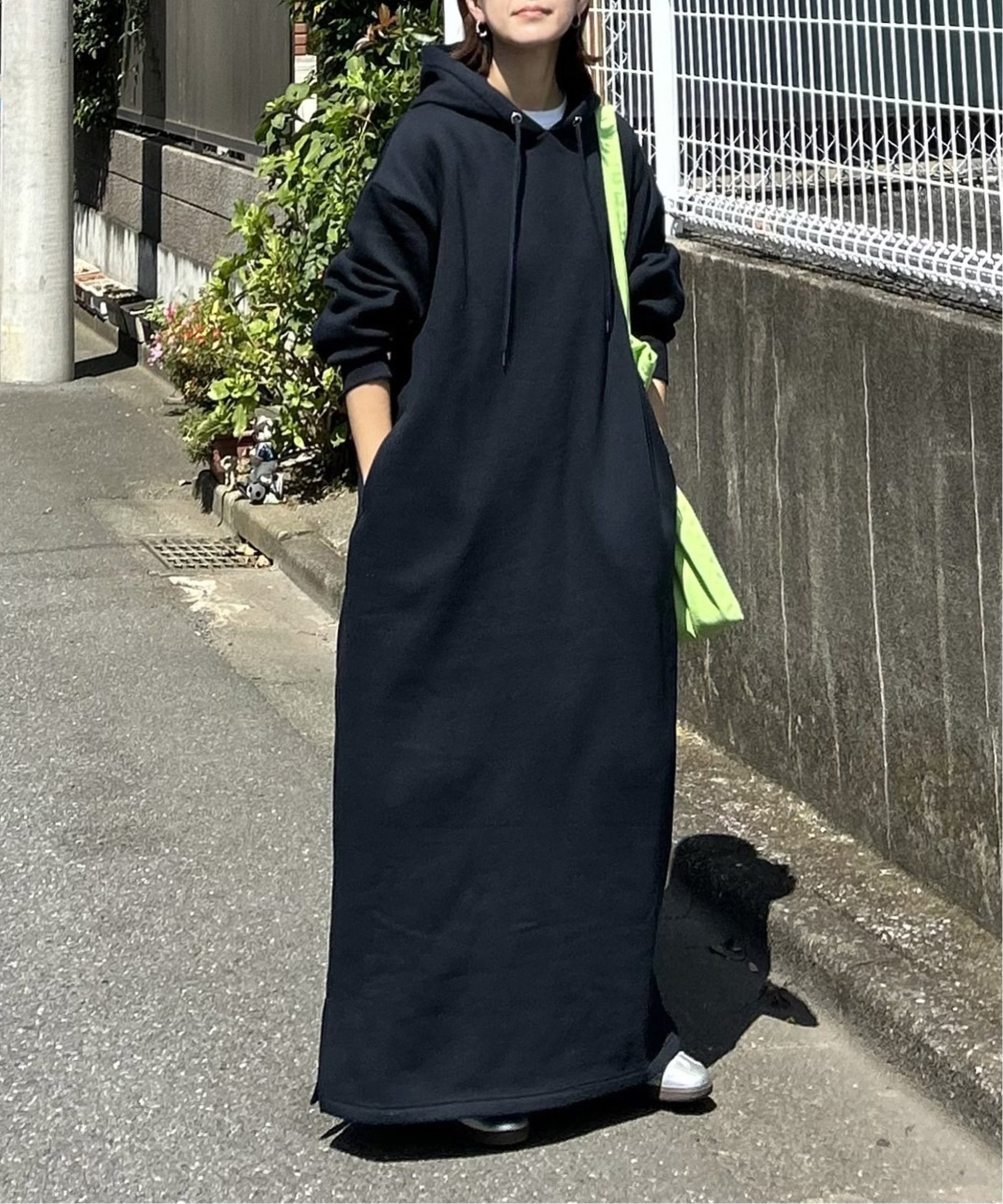 【ノッチ/notch】の【 notch. by KR 】裏起毛フーディワンピース インテリア・キッズ・メンズ・レディースファッション・服の通販 founy(ファニー) 　ファッション　Fashion　レディースファッション　Fashion for Women　ワンピース　Dresses　カーディガン　Cardigan, Knitwear　コラボ　Collaboration, Collab　シンプル　Simple, Minimal　スリット　Slit, Slit Detail　デニム　Denim, Jeans Material　人気　Popular, Best Seller　パーカー　Hoodie, Parka　ポケット　Pocket, Pocket Detail　レギンス　Leggings, Stretch Pants　ロング　Long, Long-Length　おすすめ　Recommended / Our Picks　2024年　2024　2024-2025秋冬・A/W　Autumn/Winter 2024–25 AW24–25　ダークネイビー|ID: prp329100004738084 ipo3291000000034224381