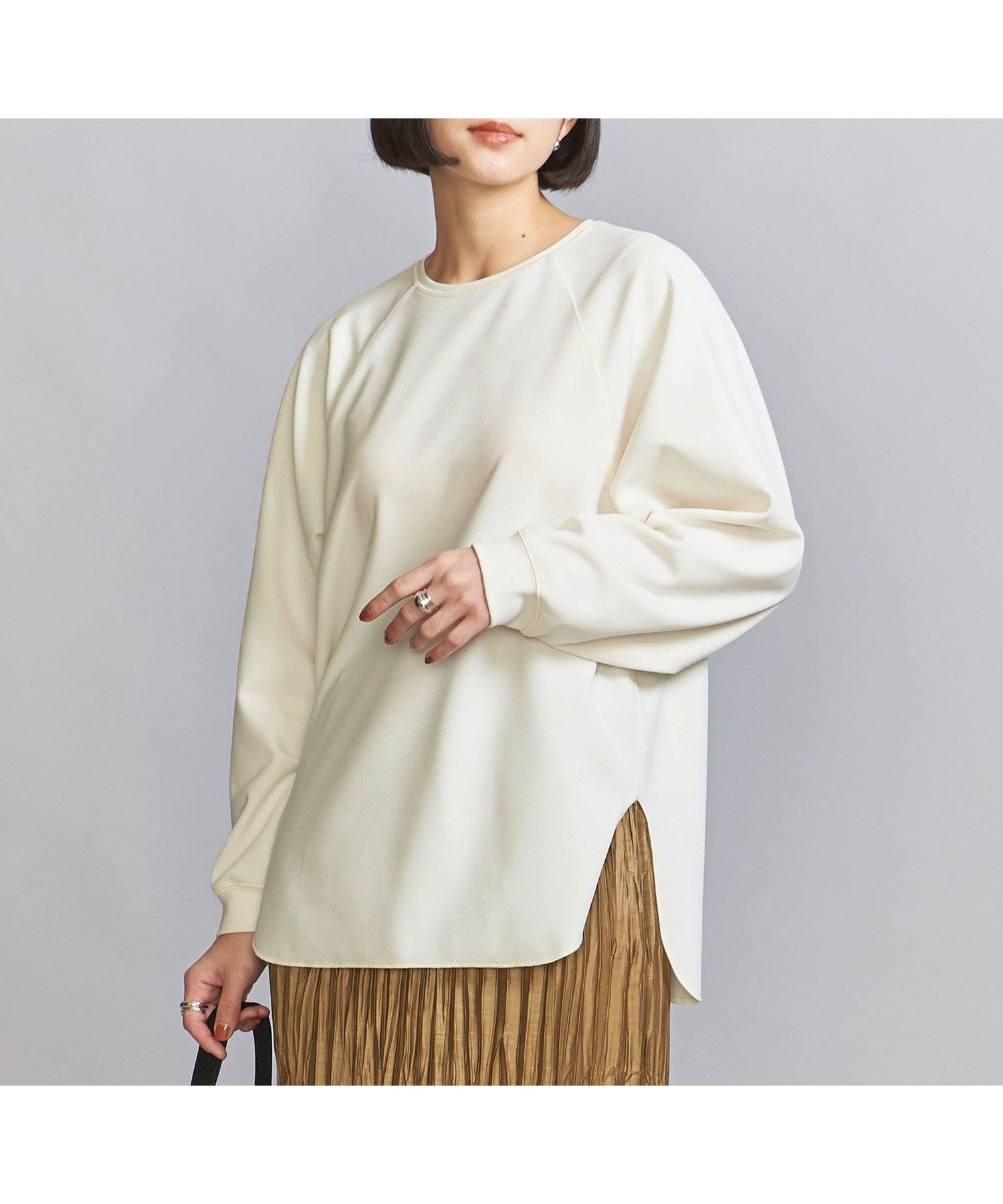 【ユナイテッドアローズ/UNITED ARROWS】のドルマンスリーブ カットソー インテリア・キッズ・メンズ・レディースファッション・服の通販 founy(ファニー) 　ファッション　Fashion　レディースファッション　Fashion for Women　トップス・カットソー　Cut & Sew Tops　カットソー・ベーシックTシャツ　Cut-and-Sewn Tops / Stretch Tees & Basics　カットソー　Cut and Sewn Top　シンプル　Simple, Minimal　ジョーゼット　Georgette, Semi-Sheer Fabric　スラックス　Slacks, Dress Pants　スリット　Slit, Slit Detail　センター　Center, Center Line　デニム　Denim, Jeans Material　定番　Standard, Basic Item　フレア　Flare, Flared　ボトム　Bottoms, Lower Wear　リラックス　Relax, Relaxed Fit　アウトレット　Outlet / Clearance　おすすめ　Recommended / Our Picks　エレガント 上品　Elegant　OFF WHITE|ID: prp329100004738101 ipo3291000000034407648