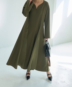 【スタイルデリ/STYLE DELI】の【LUXE】フロントファスナー微配色ワンピース 人気、トレンドファッション・服の通販 founy(ファニー) ファッション Fashion レディースファッション Fashion for Women ワンピース Dresses インナー Innerwear 秋 Autumn 切替 Switching, Contrast Panel サテン Satin, Glossy Fabric ジャケット Jacket, Outerwear ストレッチ Stretch, Stretchy Fabric スニーカー Sneakers, Trainers スリット Slit, Slit Detail ツイル Twist, Twisted Detail デコルテ Décolleté, Neckline 長袖 Long Sleeve, Full Sleeve ハイネック High Neck, Mock Neck パーカー Hoodie, Parka フレア Flare, Flared フロント Front, Front Design ブルゾン Blouson, Bomber Jacket ポケット Pocket, Pocket Detail ループ Loop, Loop Knit 冬 Winter / This Winter 夏 Summer エレガント 上品 Elegant ビジネス 仕事 通勤 Business / Work / Commuting |ID:prp329100004738180