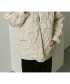 【イア パピヨネ/ear PAPILLONNER】のキルティングジャケット25【SUM1 STYLE】 人気、トレンドファッション・服の通販 founy(ファニー) ファッション Fashion レディースファッション Fashion for Women アウター Coat / Outerwear Collection レディースジャケット・軽アウター Jackets ウェーブ Wavy Pattern キルティング Quilted, Quilting コンパクト Compact, Small Size 軽量 Lightweight, Ultra Light サロペット Overalls, Salopette シンプル Simple, Minimal ジャケット Jacket, Outerwear スポーツ Sports, Activewear 人気 Popular, Best Seller バランス Balance, Style Balance ボトム Bottoms, Lower Wear ポケット Pocket, Pocket Detail おすすめ Recommended / Our Picks thumbnail アイボリー|ID: prp329100004738187 ipo3291000000034870599