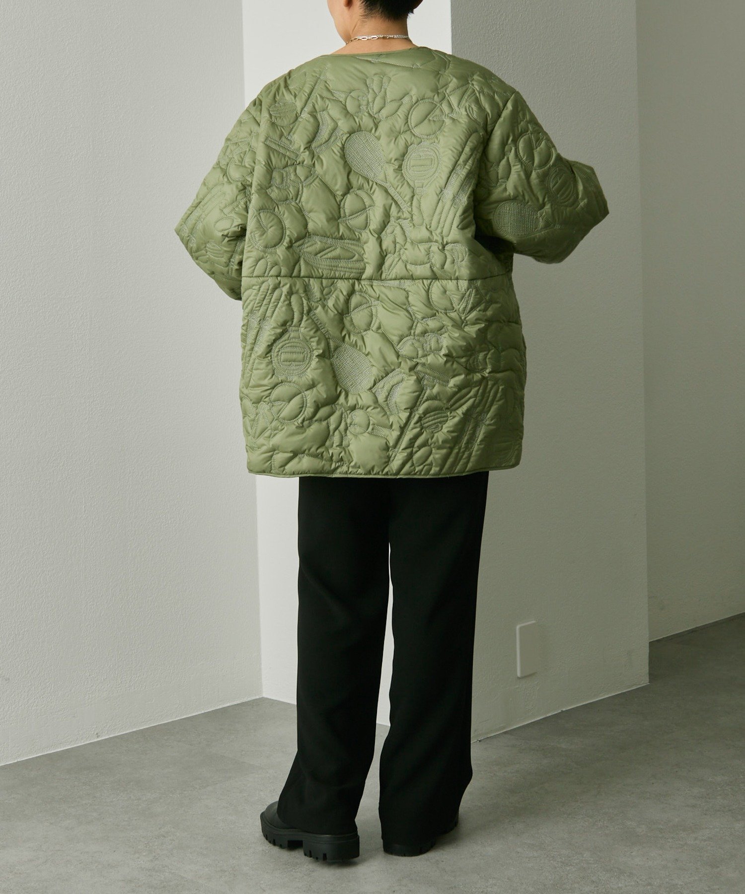 【イア パピヨネ/ear PAPILLONNER】のキルティングジャケット25【SUM1 STYLE】 インテリア・キッズ・メンズ・レディースファッション・服の通販 founy(ファニー) ファッション Fashion レディースファッション Fashion for Women アウター Coat / Outerwear Collection レディースジャケット・軽アウター Jackets ウェーブ Wavy Pattern キルティング Quilted, Quilting コンパクト Compact, Small Size 軽量 Lightweight, Ultra Light サロペット Overalls, Salopette シンプル Simple, Minimal ジャケット Jacket, Outerwear スポーツ Sports, Activewear 人気 Popular, Best Seller バランス Balance, Style Balance ボトム Bottoms, Lower Wear ポケット Pocket, Pocket Detail おすすめ Recommended / Our Picks カーキ|ID: prp329100004738187 ipo3291000000034870600