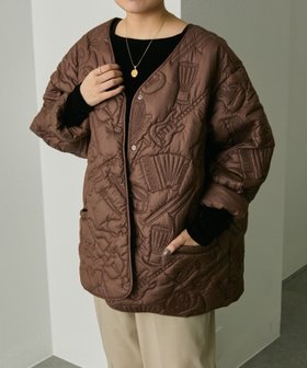 【イア パピヨネ/ear PAPILLONNER】のキルティングジャケット25【SUM1 STYLE】 人気、トレンドファッション・服の通販 founy(ファニー) ファッション Fashion レディースファッション Fashion for Women アウター Coat / Outerwear Collection レディースジャケット・軽アウター Jackets ウェーブ Wavy Pattern キルティング Quilted, Quilting コンパクト Compact, Small Size 軽量 Lightweight, Ultra Light サロペット Overalls, Salopette シンプル Simple, Minimal ジャケット Jacket, Outerwear スポーツ Sports, Activewear 人気 Popular, Best Seller バランス Balance, Style Balance ボトム Bottoms, Lower Wear ポケット Pocket, Pocket Detail おすすめ Recommended / Our Picks |ID:prp329100004738187