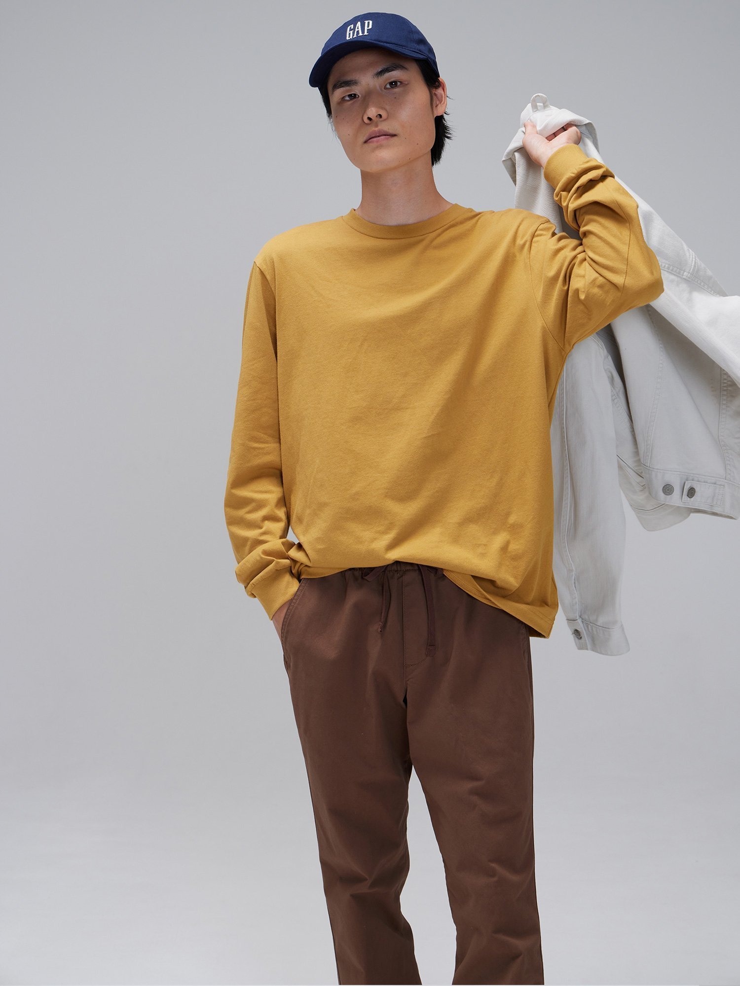 【ギャップ/GAP】のオーガニックコットン100% 長袖Tシャツ インテリア・キッズ・メンズ・レディースファッション・服の通販 founy(ファニー)  ファッション Fashion レディースファッション Fashion for Women トップス・カットソー Cut & Sew Tops シャツ・ブラウス・オフィスカジュアル Elegant Blouses & Button-Ups ロングTシャツ・Tシャツ Longline T-Shirts & Tees ストレート Straight, Straight Cut フィット Fit, Slim Fit リラックス Relax, Relaxed Fit 長袖 Long Sleeve, Full Sleeve HONEY_MUSTARD|ID: prp329100004738222 ipo3291000000034284218