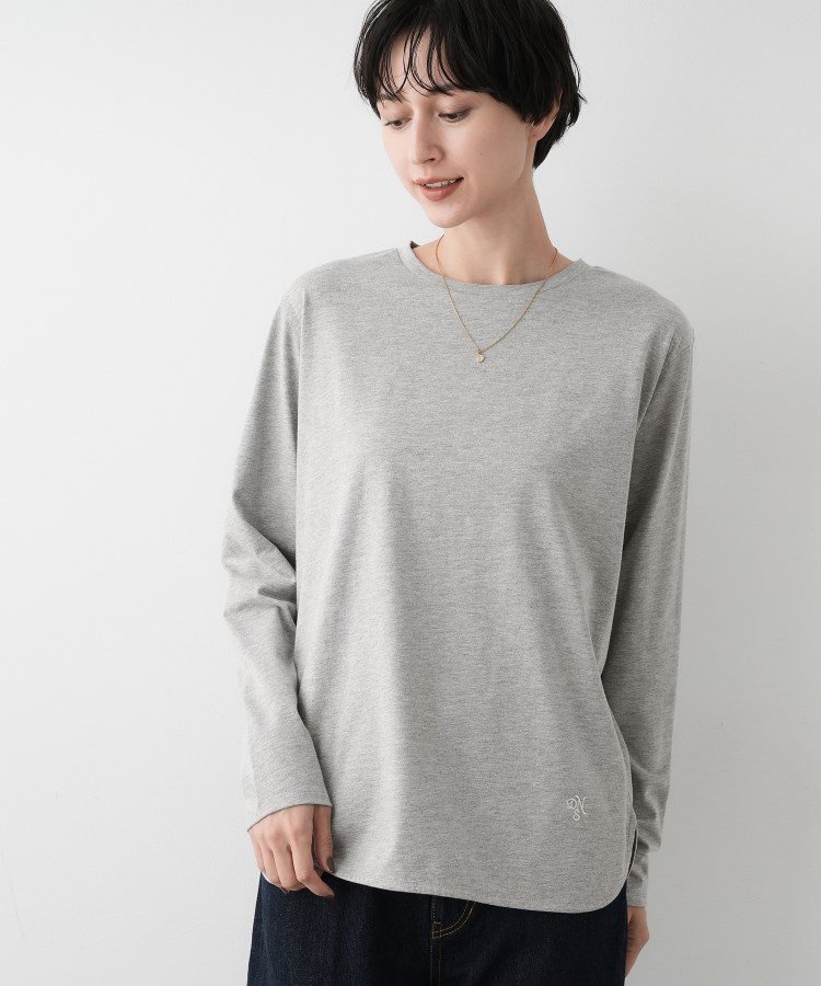 【デッサン/Dessin】の【選べる首元デザイン/洗える】クルーネックロングTシャツ インテリア・キッズ・メンズ・レディースファッション・服の通販 founy(ファニー) 　ファッション　Fashion　レディースファッション　Fashion for Women　トップス・カットソー　Cut & Sew Tops　シャツ・ブラウス・オフィスカジュアル　Elegant Blouses & Button-Ups　ロングTシャツ・Tシャツ　Longline T-Shirts & Tees　インナー　Innerwear　カーディガン　Cardigan, Knitwear　スマート　Smart, Elegant　デニム　Denim, Jeans Material　ベスト　Vest, Waistcoat　ワンポイント　One Point, Statement Accent　洗える　Machine Washable　A/W・秋冬　Autumn/Winter　グレー|ID: prp329100004738391 ipo3291000000034226319
