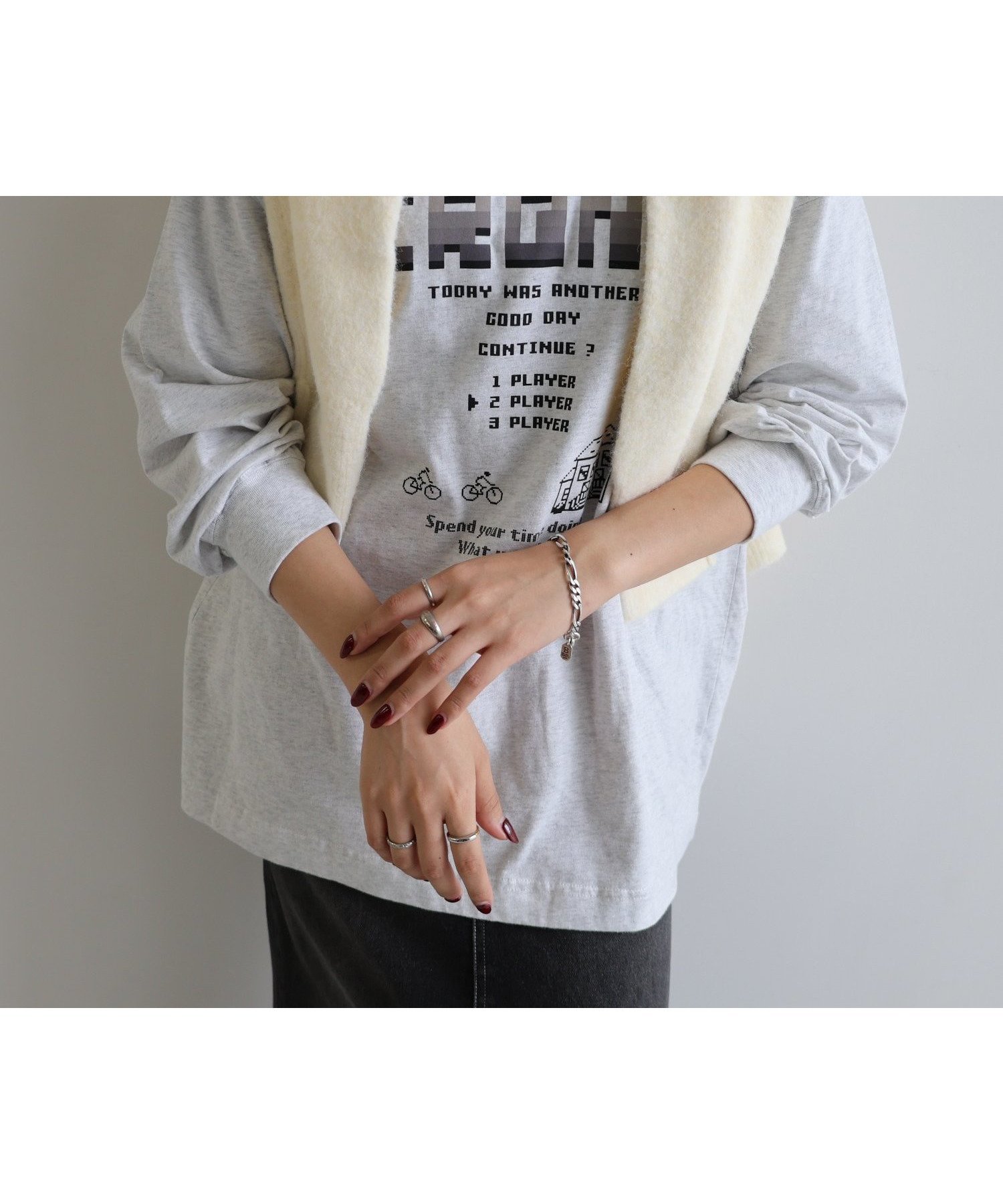 【アンドミー/andme】のCRONY ロゴ プリント 長袖 Tシャツ ANME アンメ 人気、トレンドファッション・服の通販 founy(ファニー) 　ファッション　Fashion　レディースファッション　Fashion for Women　トップス・カットソー　Cut & Sew Tops　シャツ・ブラウス・オフィスカジュアル　Elegant Blouses & Button-Ups　ロングTシャツ・Tシャツ　Longline T-Shirts & Tees　ヴィンテージ　Vintage Style　長袖　Long Sleeve, Full Sleeve　プリント　Print, Printed Pattern　 other-1|ID: prp329100004738393 ipo3291000000034226336