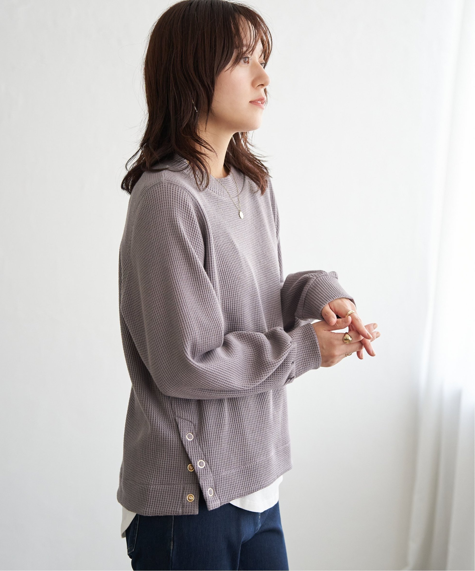 【イッカ/ikka】のラメワッフル裾リングドットプルオーバー インテリア・キッズ・メンズ・レディースファッション・服の通販 founy(ファニー) 　ファッション　Fashion　レディースファッション　Fashion for Women　トップス・カットソー　Cut & Sew Tops　カジュアルプルオーバー・ニットトップス　Pullovers & Knit Tops / Casual Pullovers　スリット　Slit, Slit Detail　ドット　Polka Dot, Dot Pattern　プレーン　Plain, Simple　ワッフル　Waffle, Waffle Knit　今季　This Season, Current Season　コーヒー|ID: prp329100004738400 ipo3291000000034441710