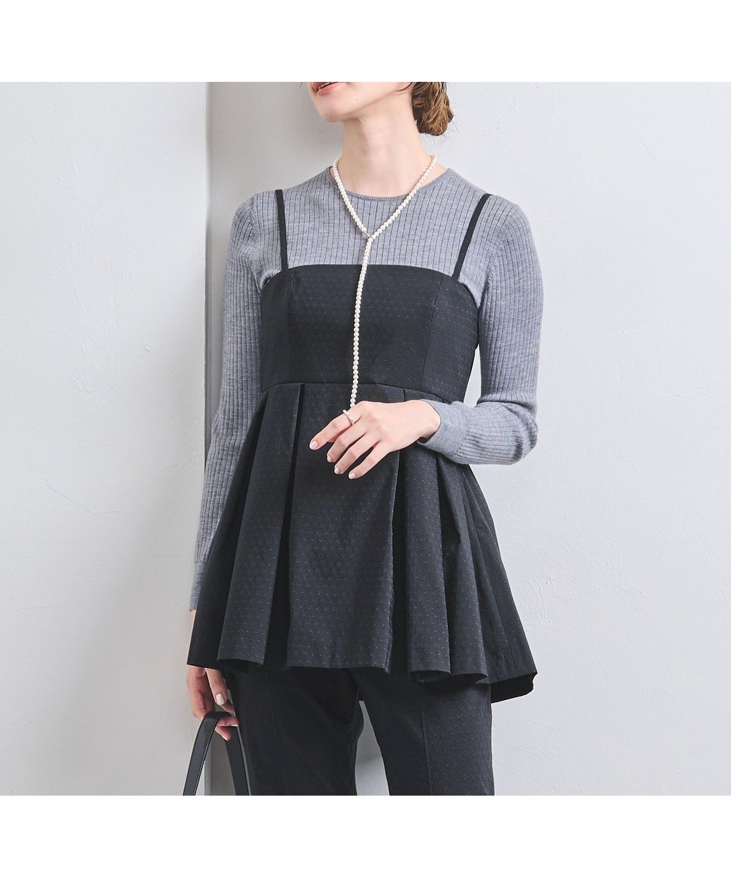 【ユナイテッドアローズ/UNITED ARROWS】のドット ジャガード ビスチェ インテリア・キッズ・メンズ・レディースファッション・服の通販 founy(ファニー) 　ファッション　Fashion　レディースファッション　Fashion for Women　トップス・カットソー　Cut & Sew Tops　ビスチェ　Bustiers & Corset Tops / Layered Bustier Style　アンダー　Underwear Essentials　インナー　Innerwear　セットアップ　Set-Up, Coordinated Outfit　ドット　Polka Dot, Dot Pattern　ビスチェ　Bustier, Corset Top　フィット　Fit, Slim Fit　ブライト　Bright, Shiny　ベスト　Vest, Waistcoat　ラップ　Wrap, Wrap Design　アウトレット　Outlet / Clearance　おすすめ　Recommended / Our Picks　エレガント 上品　Elegant　NAVY|ID: prp329100004738435 ipo3291000000034226606