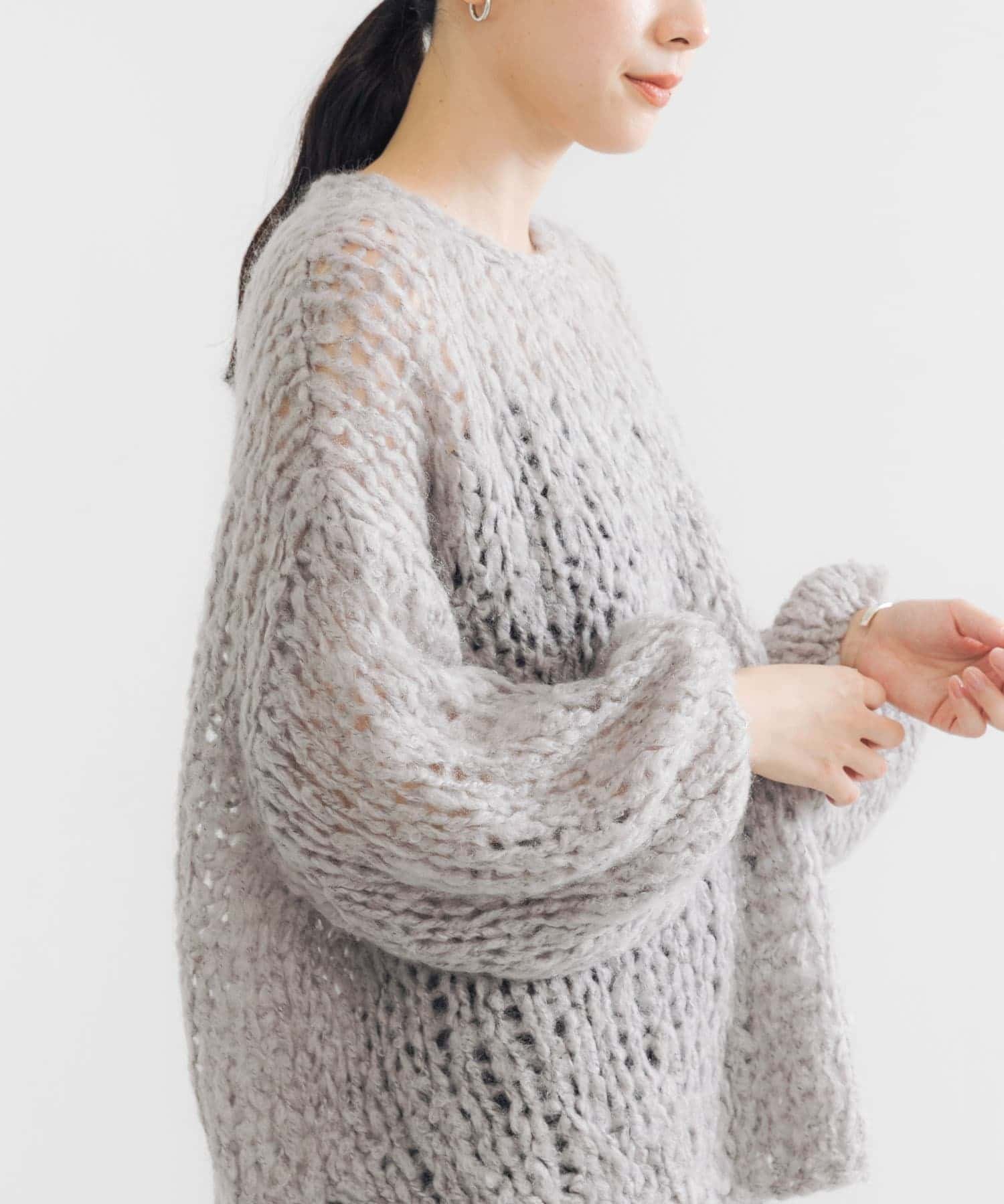 【アーバンリサーチ/URBAN RESEARCH】のモヘヤルーズハンドニット インテリア・キッズ・メンズ・レディースファッション・服の通販 founy(ファニー) 　ファッション　Fashion　レディースファッション　Fashion for Women　トップス・カットソー　Cut & Sew Tops　ニット　Knit Tops & Sweaters　2025年　2025　2025-2026秋冬・A/W　Autumn/Winter 2025–26 AW25–26　冬　Winter / This Winter　おすすめ　Recommended / Our Picks　インナー　Innerwear　キャミソール　Camisole, Spaghetti Strap Top　ショルダー　Shoulder, Shoulder Strap　タンク　Tank Top, Sleeveless Top　デコルテ　Décolleté, Neckline　ドロップ　Drop Shoulder, Dropped Style　ハンド　Hand, Handmade　エレガント 上品　Elegant　A/W・秋冬　Autumn/Winter　透かし　Cut-Out, Lacework　L.GRAY|ID: prp329100004738800 ipo3291000000034505741