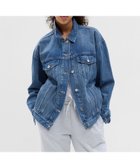 【ギャップ/GAP】のオーバーサイズ アイコンデニムジャケット 人気、トレンドファッション・服の通販 founy(ファニー) ファッション Fashion レディースファッション Fashion for Women アウター Coat / Outerwear Collection レディースジャケット・軽アウター Jackets デニムジャケット / カジュアルアウター Denim Jackets インディゴ Indigo Denim ウォッシュ Washed Finish ストレート Straight, Straight Cut デニム Denim, Jeans Material パッチ Patch, Appliqué フィット Fit, Slim Fit フラップ Flap, Flap Pocket フロント Front, Front Design ポインテッド Pointed Toe, Sharp Toe ポケット Pocket, Pocket Detail thumbnail MEDIUM_INDIGO_27|ID: prp329100004738850 ipo3291000000034228843