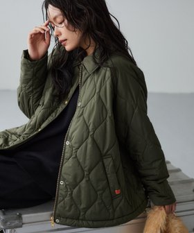 【バンヤードストーム/BARNYARDSTORM】のUNIVERSAL OVERALL別注 / キルトジャケットコート 人気、トレンドファッション・服の通販 founy(ファニー) ファッション Fashion レディースファッション Fashion for Women アウター Coat / Outerwear Collection コート・ロングコート・ピーコート Long Coats, Peacoats & More レディースジャケット・軽アウター Jackets キルト Quilt, Quilted Fabric コラボ Collaboration, Collab 軽量 Lightweight, Ultra Light ショート Short, Short Length ジャケット Jacket, Outerwear スウェット / スエット Sweatshirt, Sweatwear ドット Polka Dot, Dot Pattern 定番 Standard, Basic Item バランス Balance, Style Balance フレア Flare, Flared フロント Front, Front Design 別注 Limited Edition, Custom Order ミドル Middle Length, Mid Height ワーク Workwear, Utility Style おすすめ Recommended / Our Picks |ID:prp329100004739185