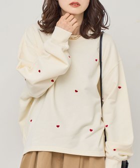 【コーエン/COEN】のハート刺繍裏毛スウェットプルオーバー 人気、トレンドファッション・服の通販 founy(ファニー) ファッション Fashion レディースファッション Fashion for Women トップス・カットソー Cut & Sew Tops レディースパーカー・カジュアルフーディー Casual Hoodies & Sweatshirts カジュアルプルオーバー・ニットトップス Pullovers & Knit Tops / Casual Pullovers スウェット・クルーネックトップス Sweatshirts & Crewnecks / Relaxed Fit Sweat Tops オレンジ Orange 人気 Popular, Best Seller プリント Print, Printed Pattern リラックス Relax, Relaxed Fit おすすめ Recommended / Our Picks エレガント 上品 Elegant |ID:prp329100004739207
