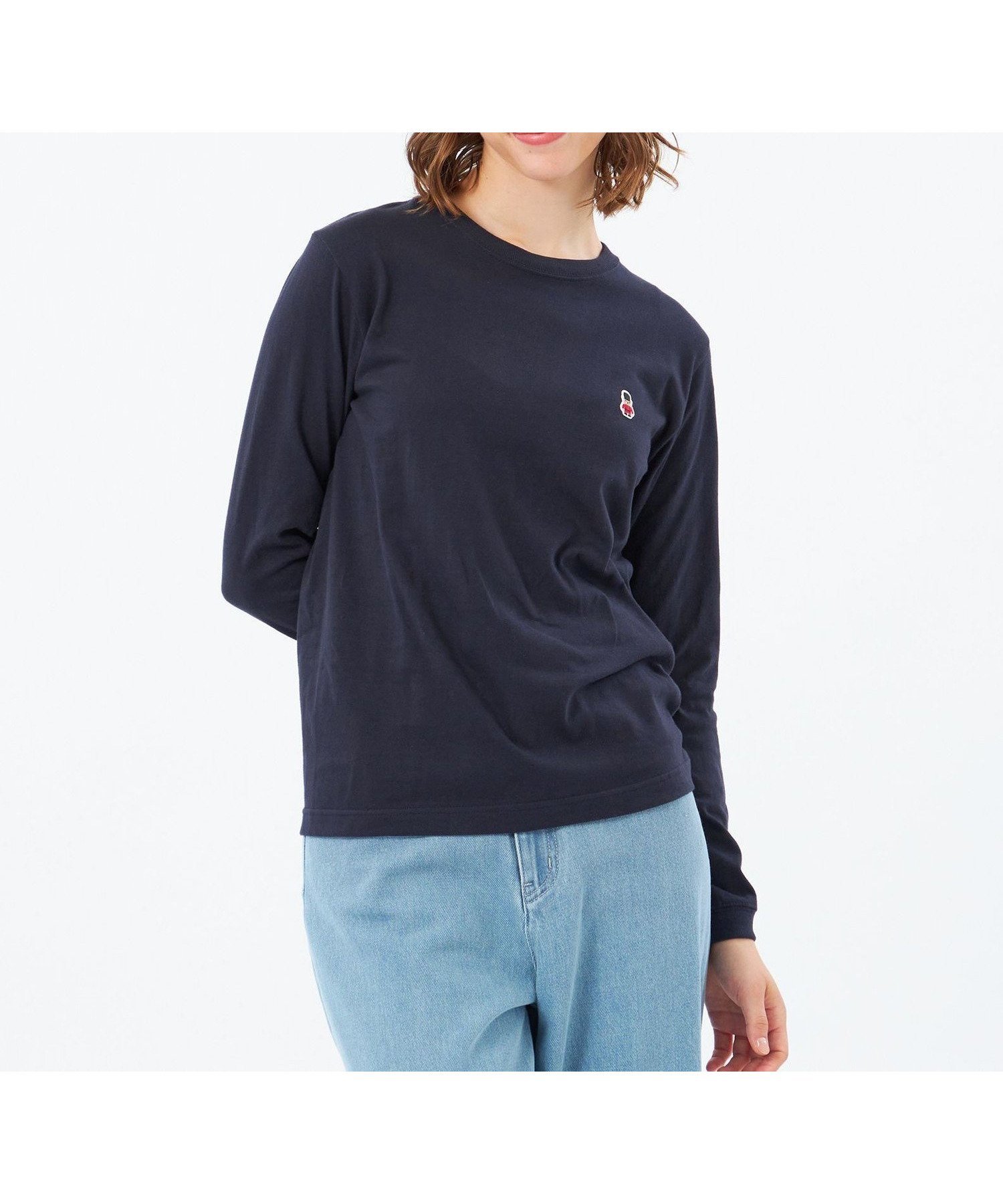 【マッキントッシュ フィロソフィー/MACKINTOSH PHILOSOPHY】の【WEB 一部店舗】バッキンガムベア ワッペンロンT インテリア・キッズ・メンズ・レディースファッション・服の通販 founy(ファニー) 　ファッション　Fashion　レディースファッション　Fashion for Women　トップス・カットソー　Cut & Sew Tops　ロングTシャツ・Tシャツ　Longline T-Shirts & Tees　おすすめ　Recommended / Our Picks　スリーブ　Sleeve, Long Sleeve / Short Sleeve　ダブル　Double, Double-Breasted　ロング　Long, Long-Length　ロンドン　London Style, British Inspired　ワンポイント　One Point, Statement Accent　冬　Winter / This Winter　夏　Summer　春　Spring　秋　Autumn　ネイビー|ID: prp329100004739222 ipo3291000000034302593
