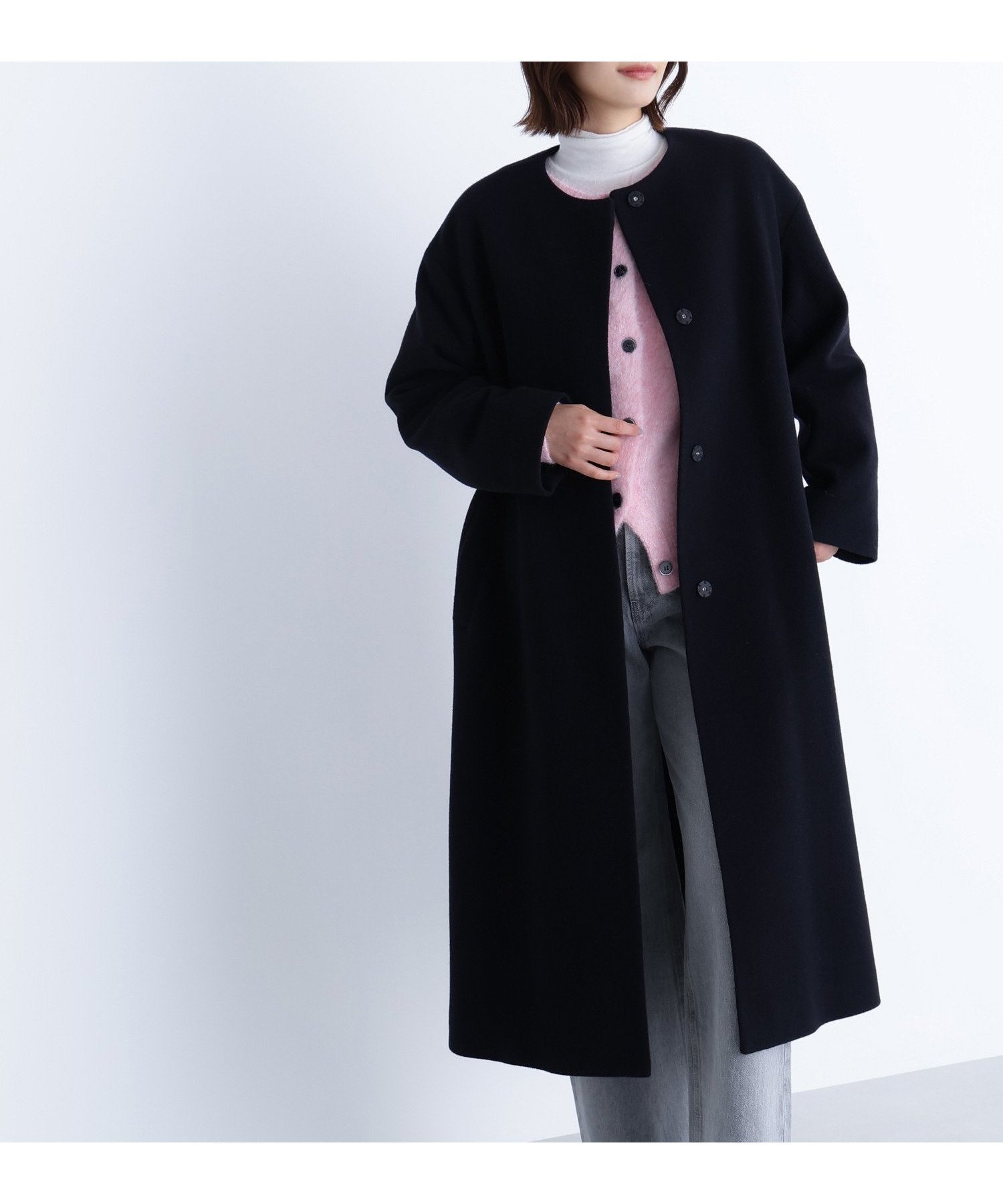 【ナチュラル ビューティー ベーシック/NATURAL BEAUTY BASIC】のフォルムノーカラーロングコート インテリア・キッズ・メンズ・レディースファッション・服の通販 founy(ファニー) 　ファッション　Fashion　レディースファッション　Fashion for Women　アウター　Coat / Outerwear Collection　コート・ロングコート・ピーコート　Long Coats, Peacoats & More　ショルダー　Shoulder, Shoulder Strap　スタイリッシュ　Stylish, Fashionable　ドロップ　Drop Shoulder, Dropped Style　バランス　Balance, Style Balance　ロング　Long, Long-Length　ブラック|ID: prp329100004739384 ipo3291000000034353764