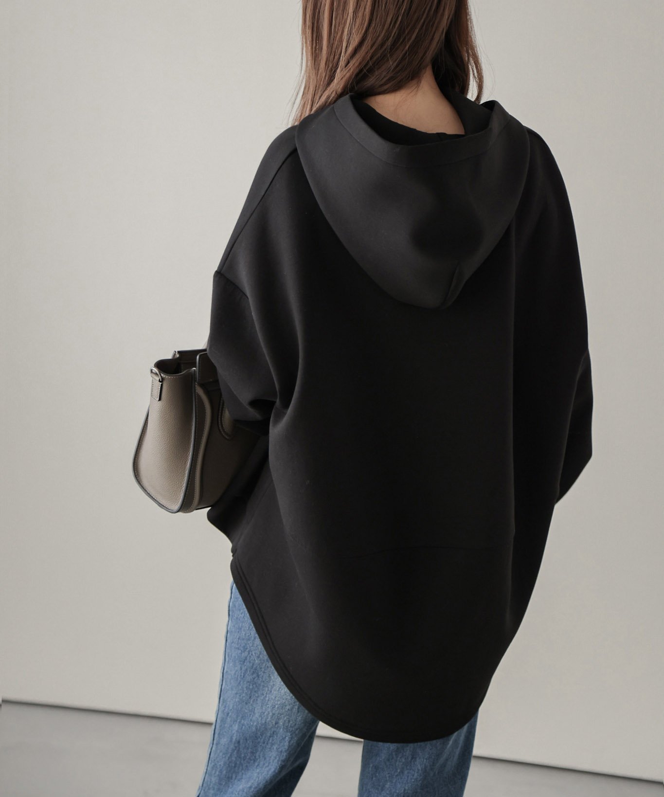 【ラジュール/Lajour】のバルーンシルエットパーカー インテリア・キッズ・メンズ・レディースファッション・服の通販 founy(ファニー) 　ファッション　Fashion　レディースファッション　Fashion for Women　トップス・カットソー　Cut & Sew Tops　レディースパーカー・カジュアルフーディー　Casual Hoodies & Sweatshirts　バルーン　Balloon, Balloon Silhouette　ブラック|ID: prp329100004739385 ipo3291000000034235082